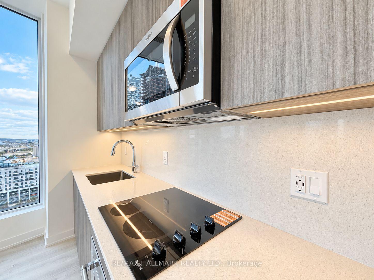 Photo 11 of Unit 2005, 15 Richardson Street, Toronto, Waterfront Communities — HOMEH