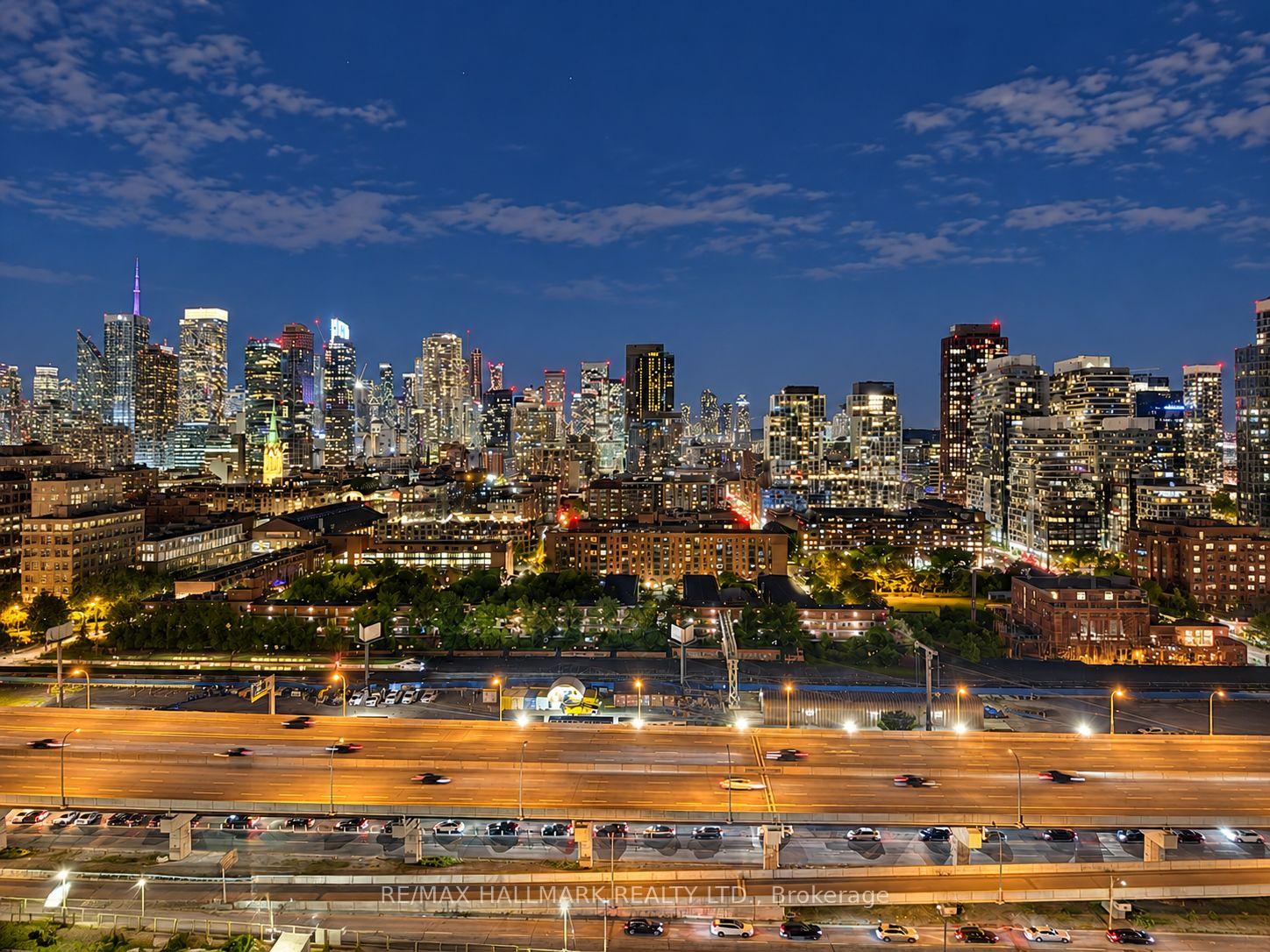 Photo 25 of Unit 2005, 15 Richardson Street, Toronto, Waterfront Communities — HOMEH