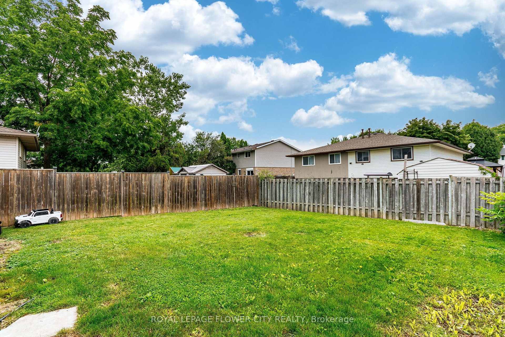 Photo 46 of 135 Keefer Road, Thorold, Confederation Heights — HOMEH
