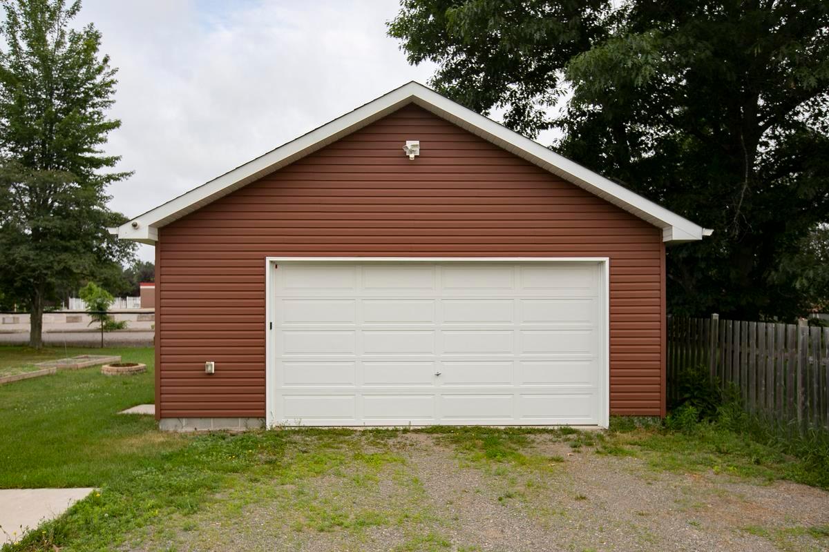 Photo 6 of 14 Robin Street, Sault Ste Marie, Ward 1 — HOMEH