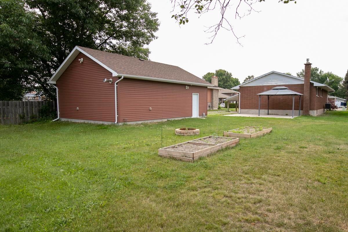 Photo 13 of 14 Robin Street, Sault Ste Marie, Ward 1 — HOMEH