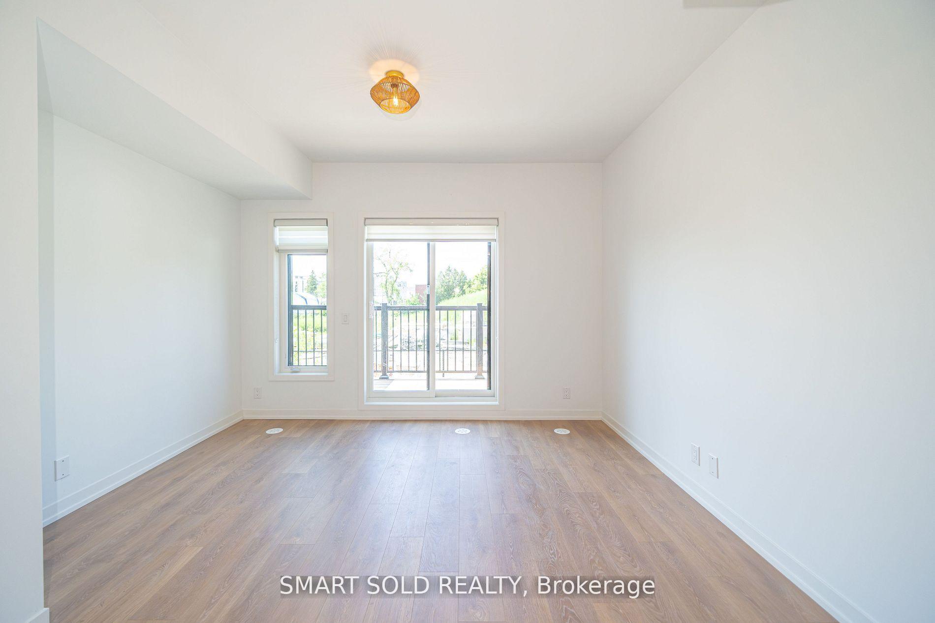Photo 17 of 29 Spruce Pines Crescent, North York, Victoria Village — HOMEH