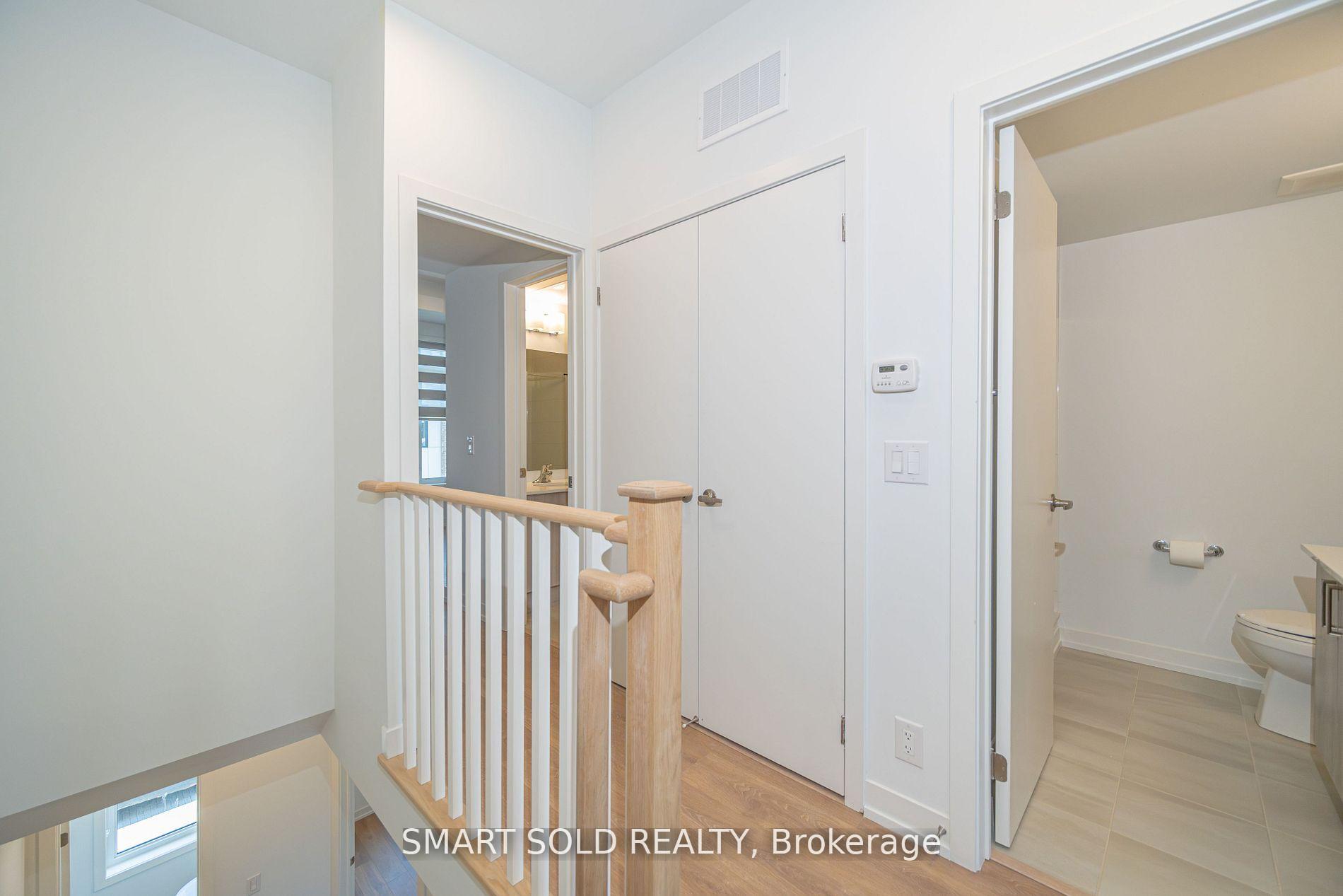 Photo 25 of 29 Spruce Pines Crescent, North York, Victoria Village — HOMEH