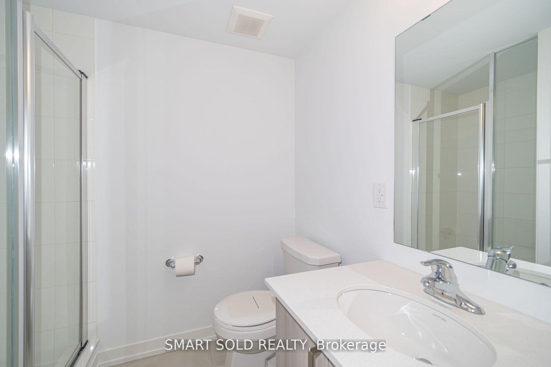 Photo 27 of 29 Spruce Pines Crescent, North York, Victoria Village — HOMEH