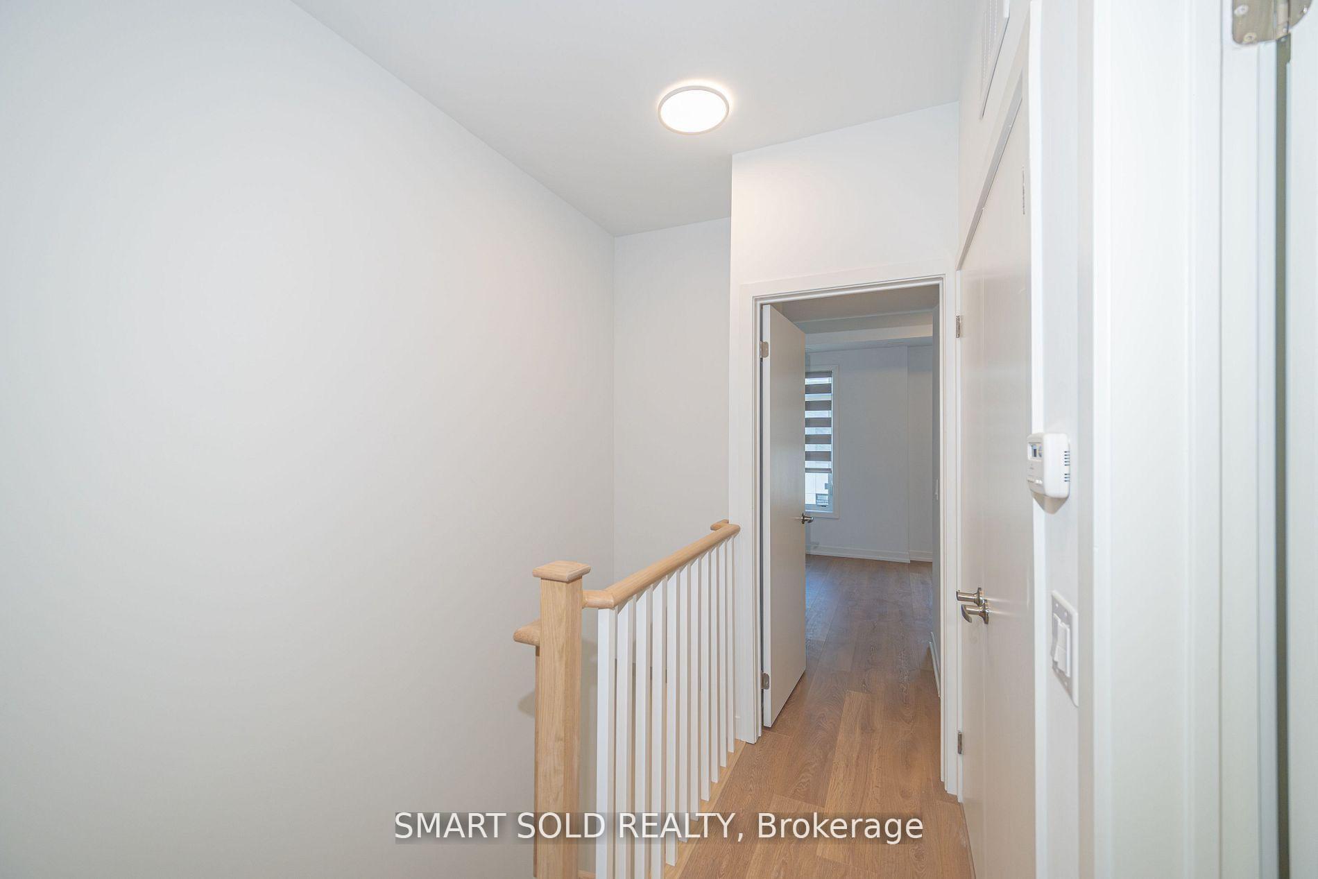 Photo 31 of 29 Spruce Pines Crescent, North York, Victoria Village — HOMEH