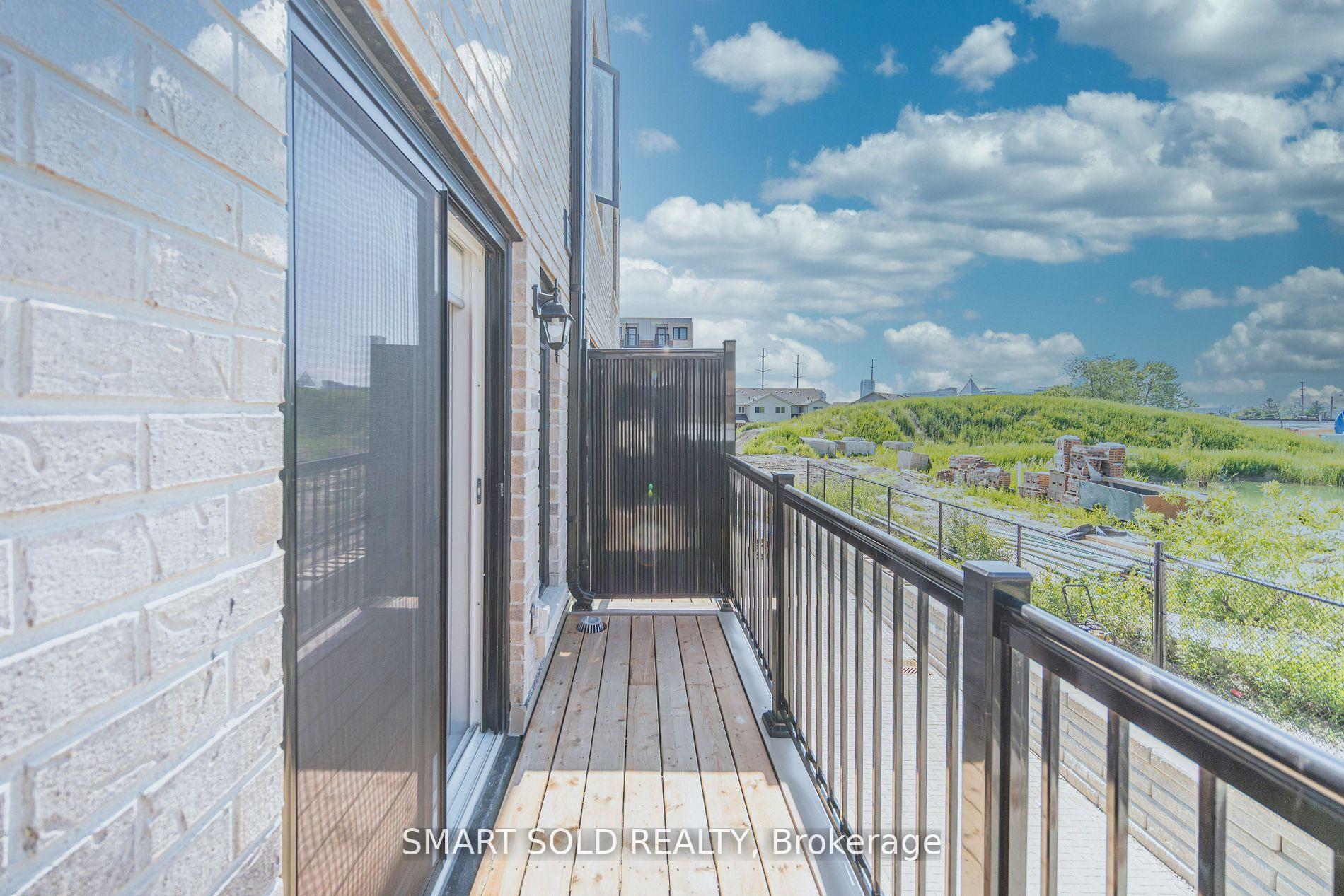 Photo 34 of 29 Spruce Pines Crescent, North York, Victoria Village — HOMEH