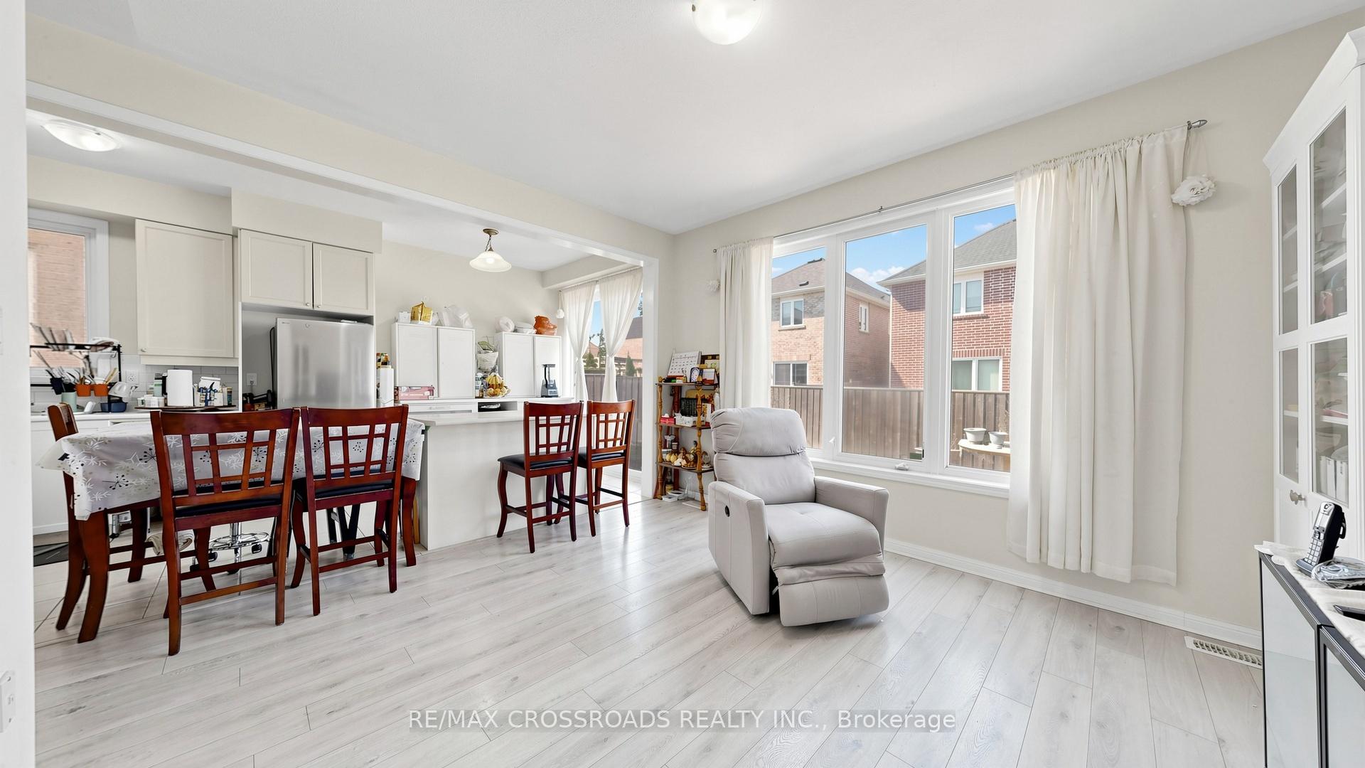 Photo 15 of 1754 Hayden Lane, Pickering, Duffin Heights — HOMEH