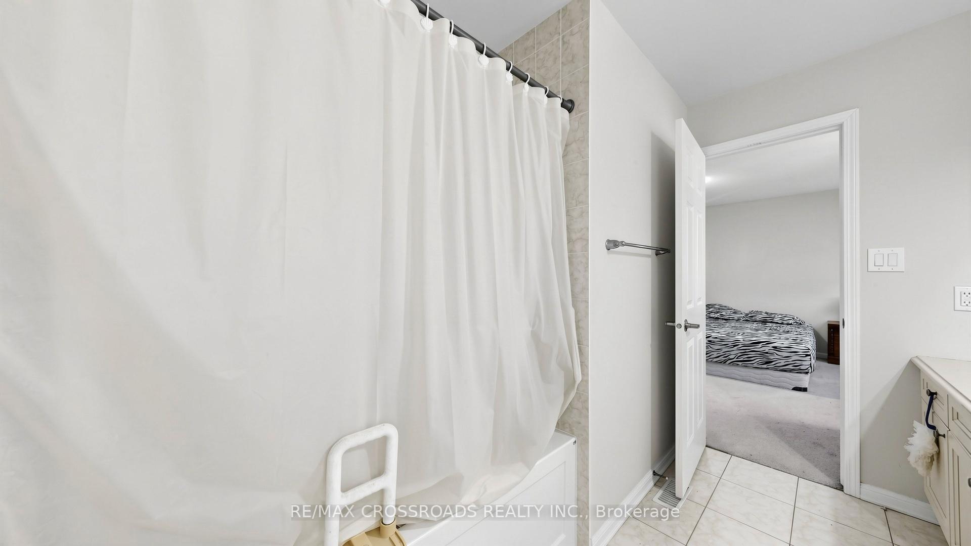 Photo 29 of 1754 Hayden Lane, Pickering, Duffin Heights — HOMEH