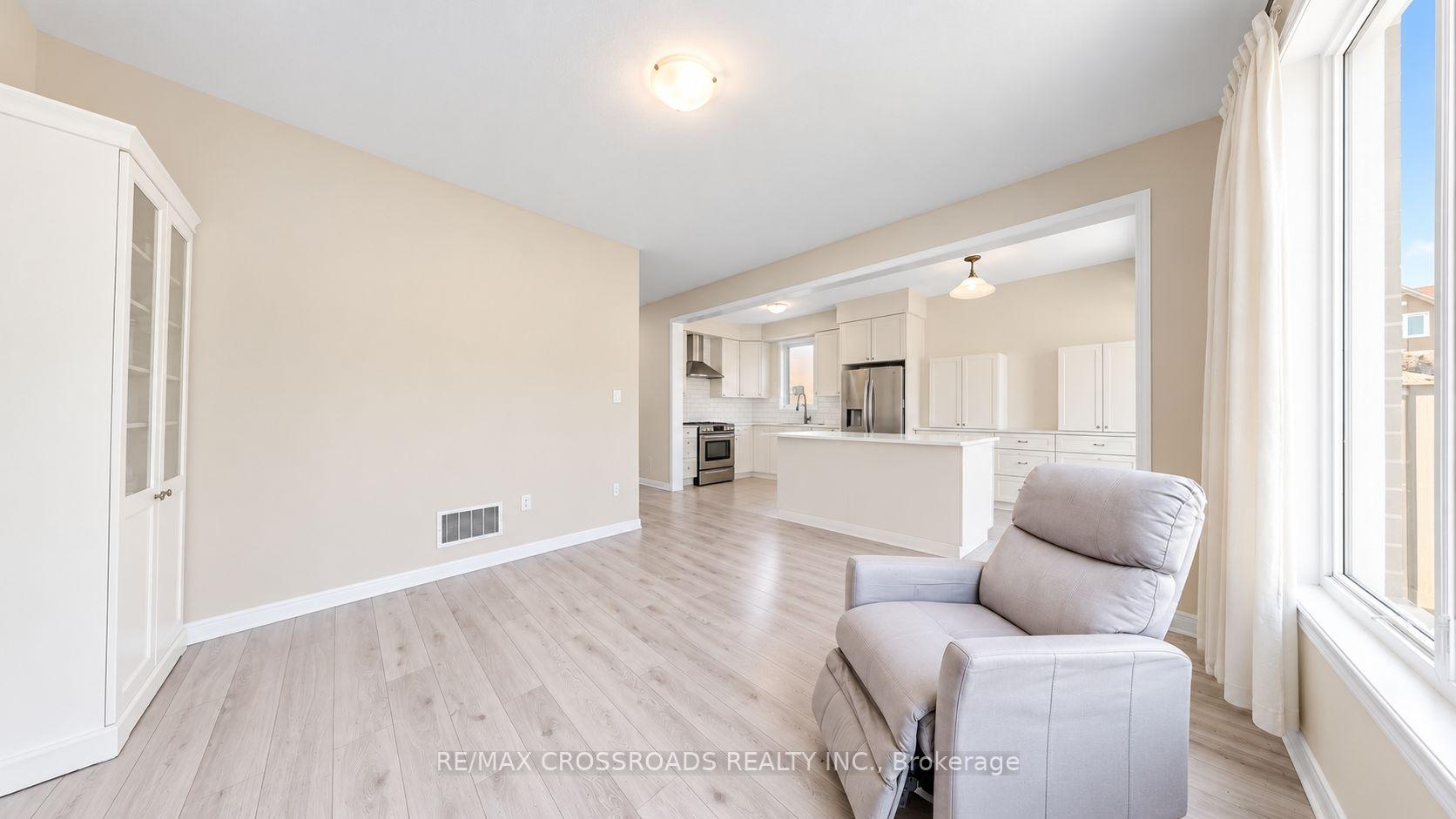 Photo 30 of 1754 Hayden Lane, Pickering, Duffin Heights — HOMEH