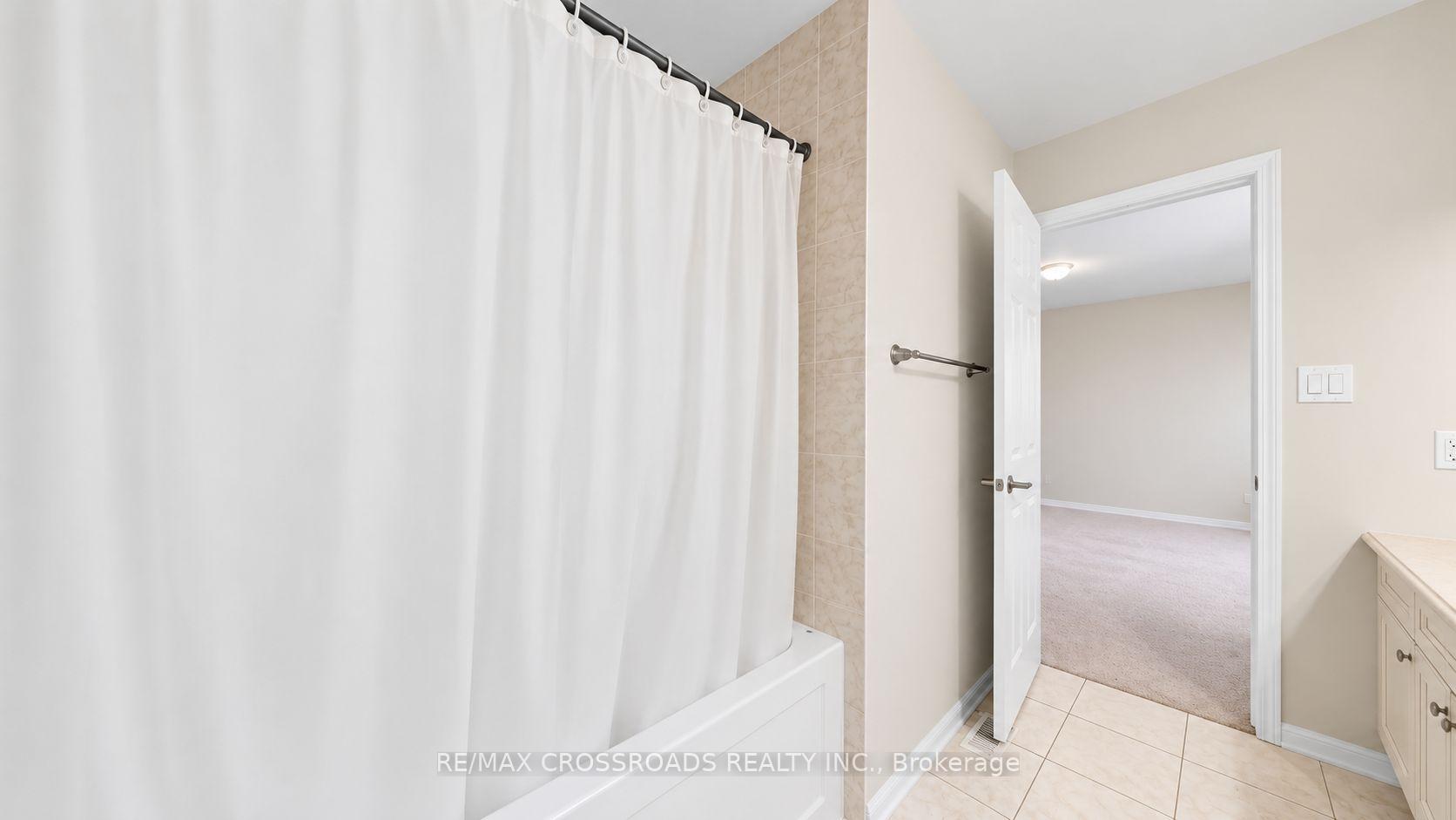 Photo 42 of 1754 Hayden Lane, Pickering, Duffin Heights — HOMEH