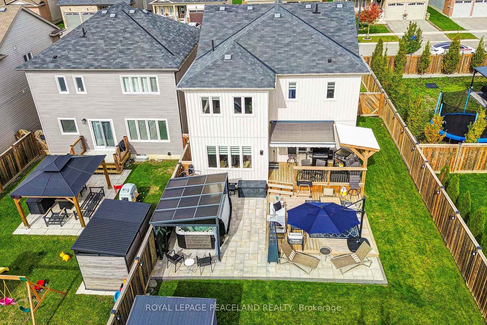Photo 8 of 21 Don Hadden Crescent, Brock, Sunderland — HOMEH