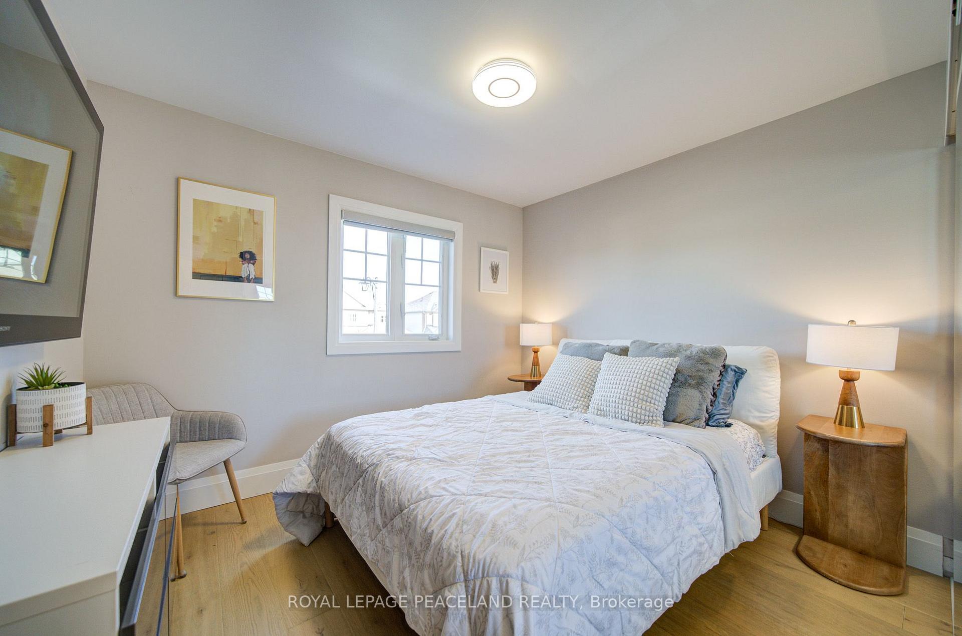 Photo 30 of 21 Don Hadden Crescent, Brock, Sunderland — HOMEH