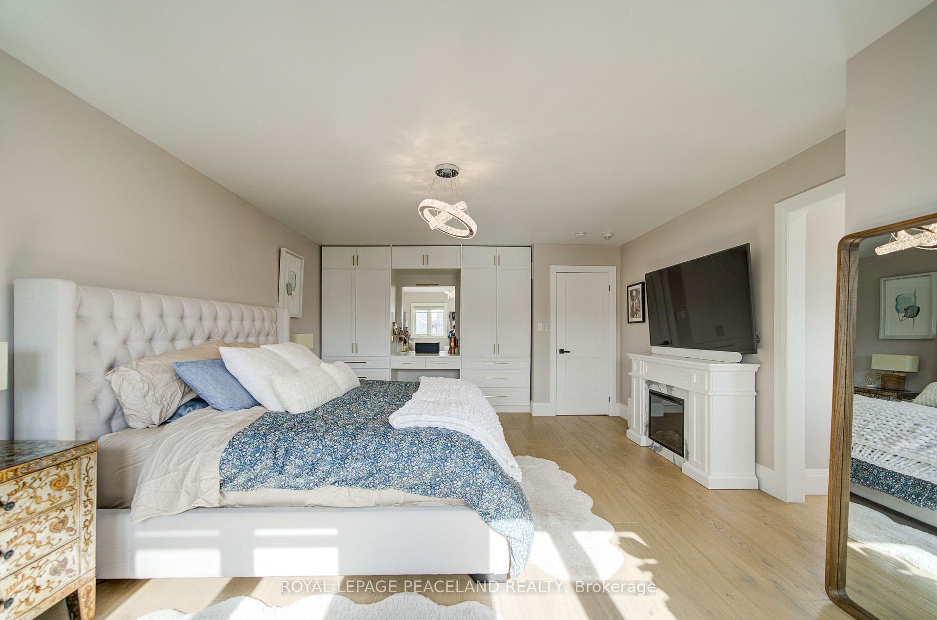 Photo 37 of 21 Don Hadden Crescent, Brock, Sunderland — HOMEH