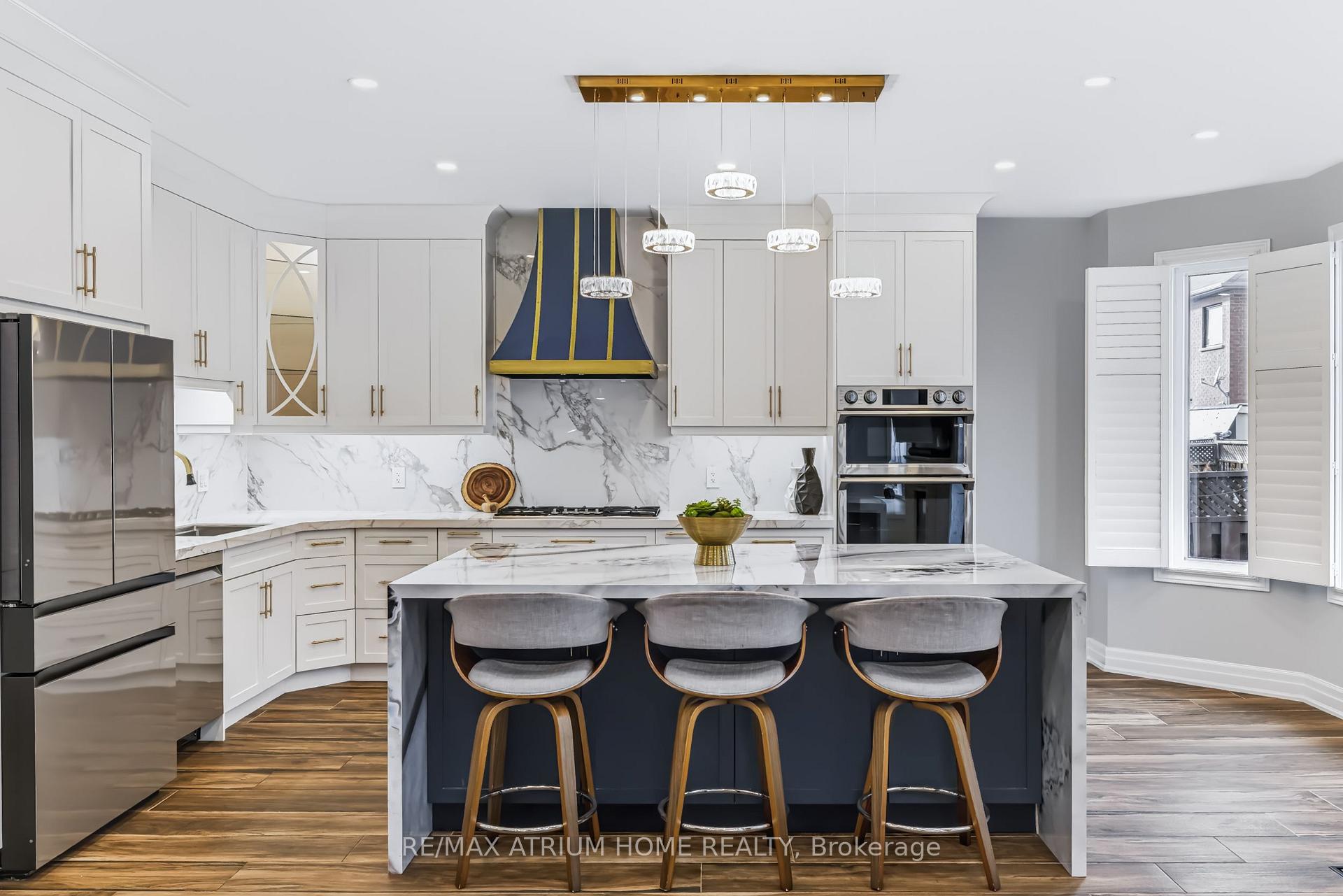 Photo 15 of 56 Capera Drive, Vaughan, Vellore Village — HOMEH