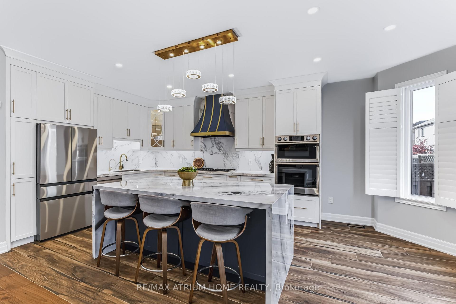 Photo 16 of 56 Capera Drive, Vaughan, Vellore Village — HOMEH
