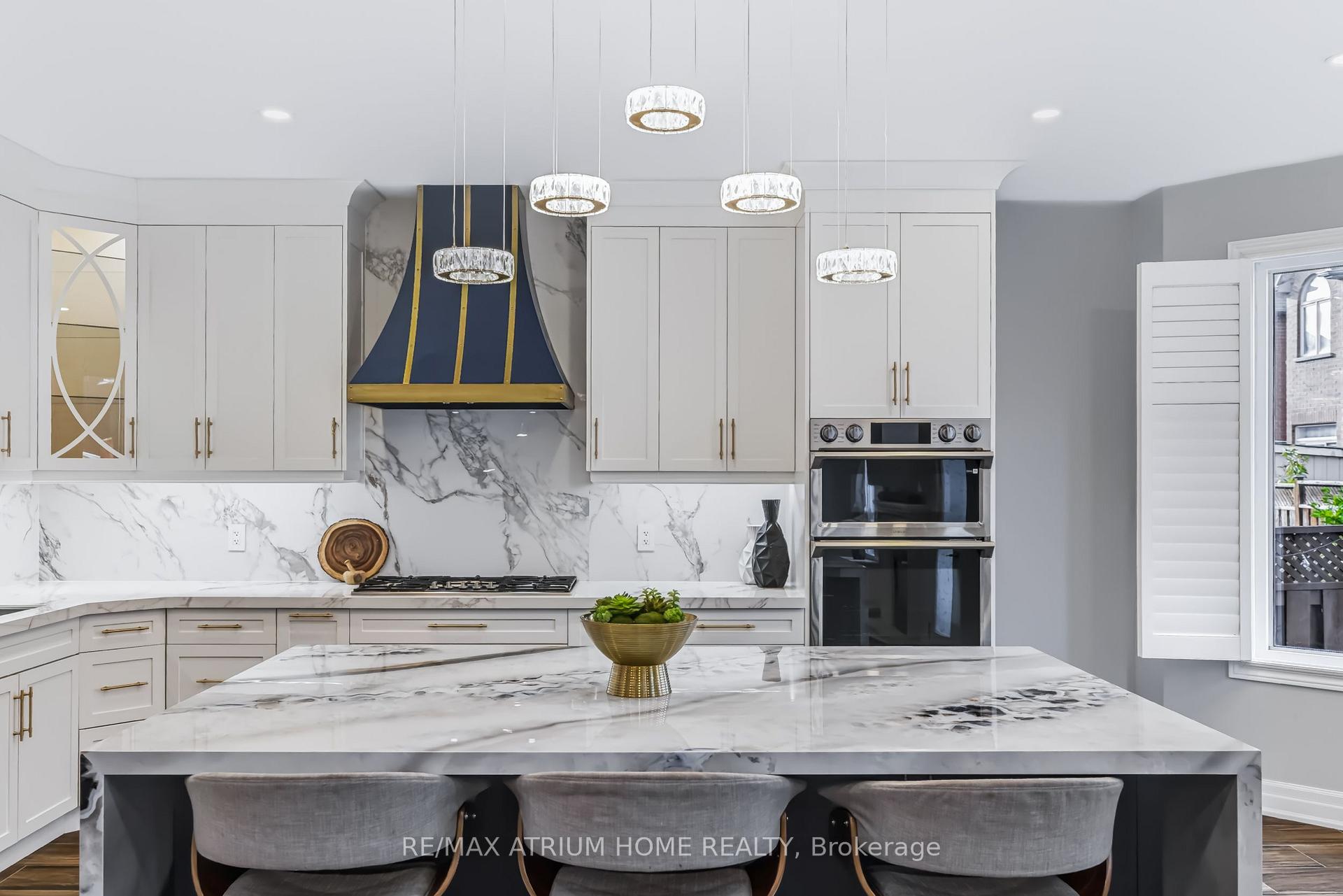 Photo 17 of 56 Capera Drive, Vaughan, Vellore Village — HOMEH