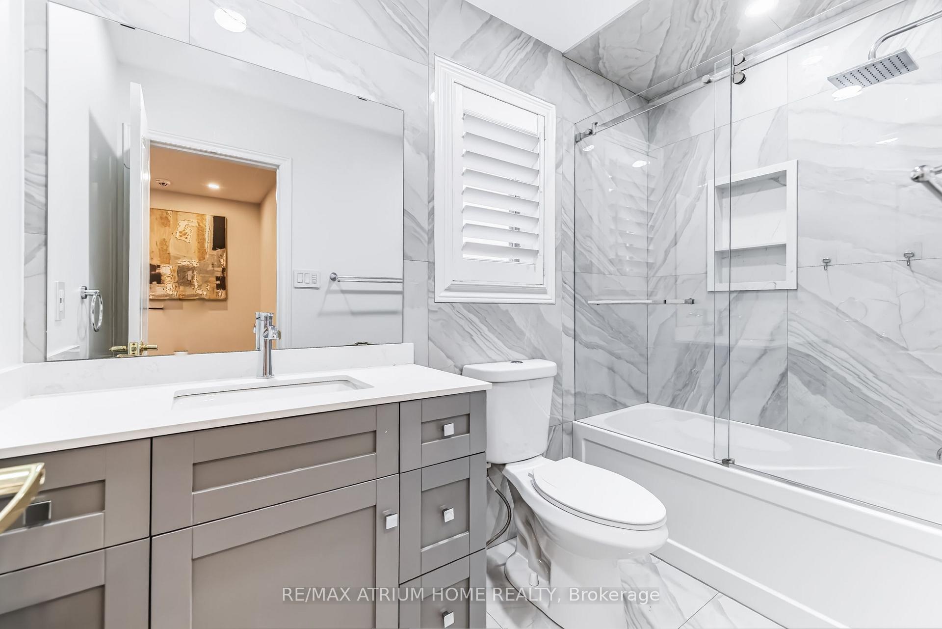 Photo 41 of 56 Capera Drive, Vaughan, Vellore Village — HOMEH