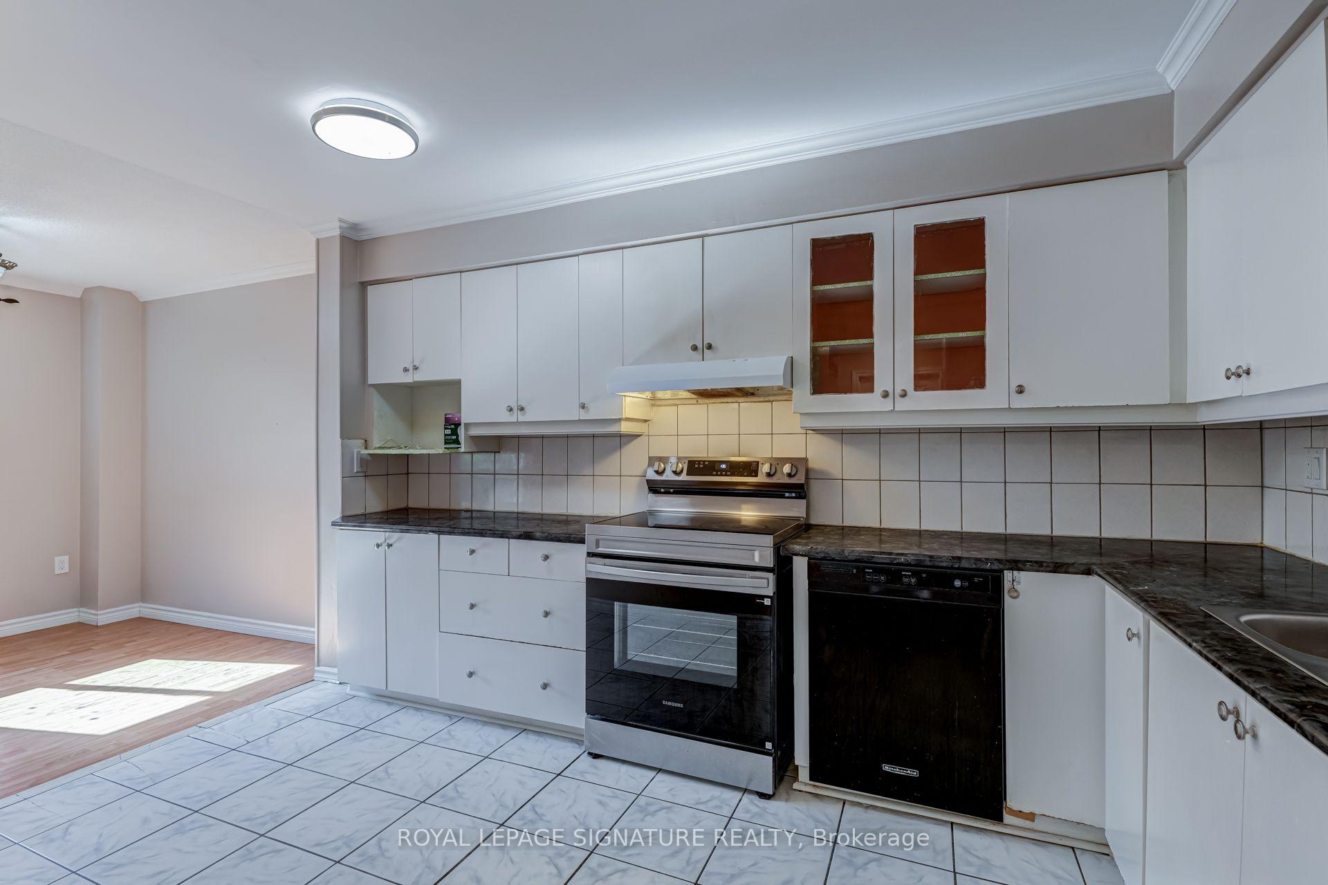 Photo 16 of Unit 14, 2340 Bromsgrove Road, Mississauga, Clarkson — HOMEH