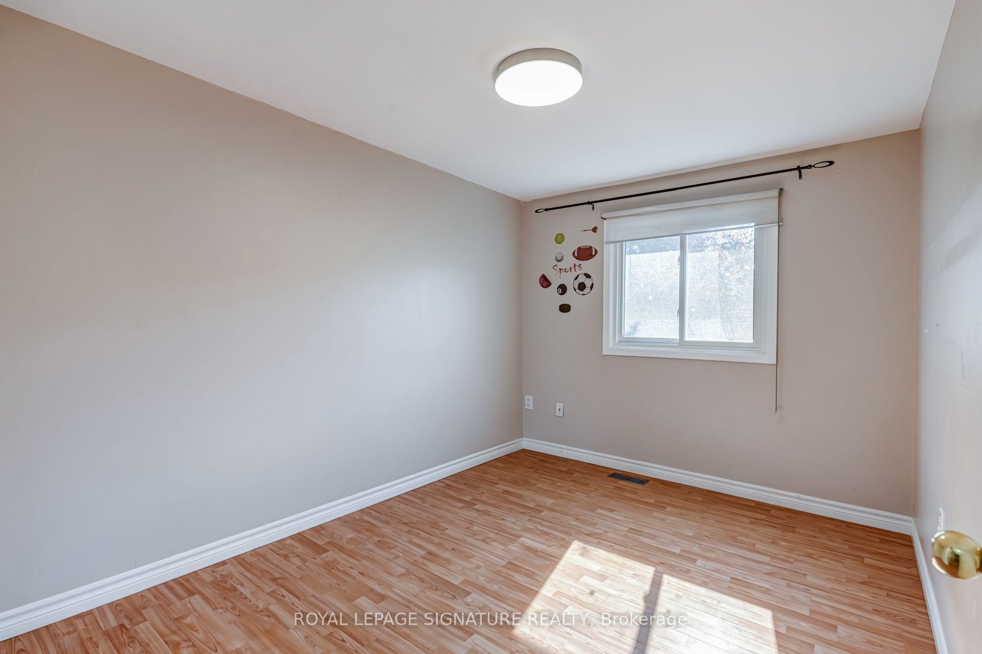 Photo 23 of Unit 14, 2340 Bromsgrove Road, Mississauga, Clarkson — HOMEH