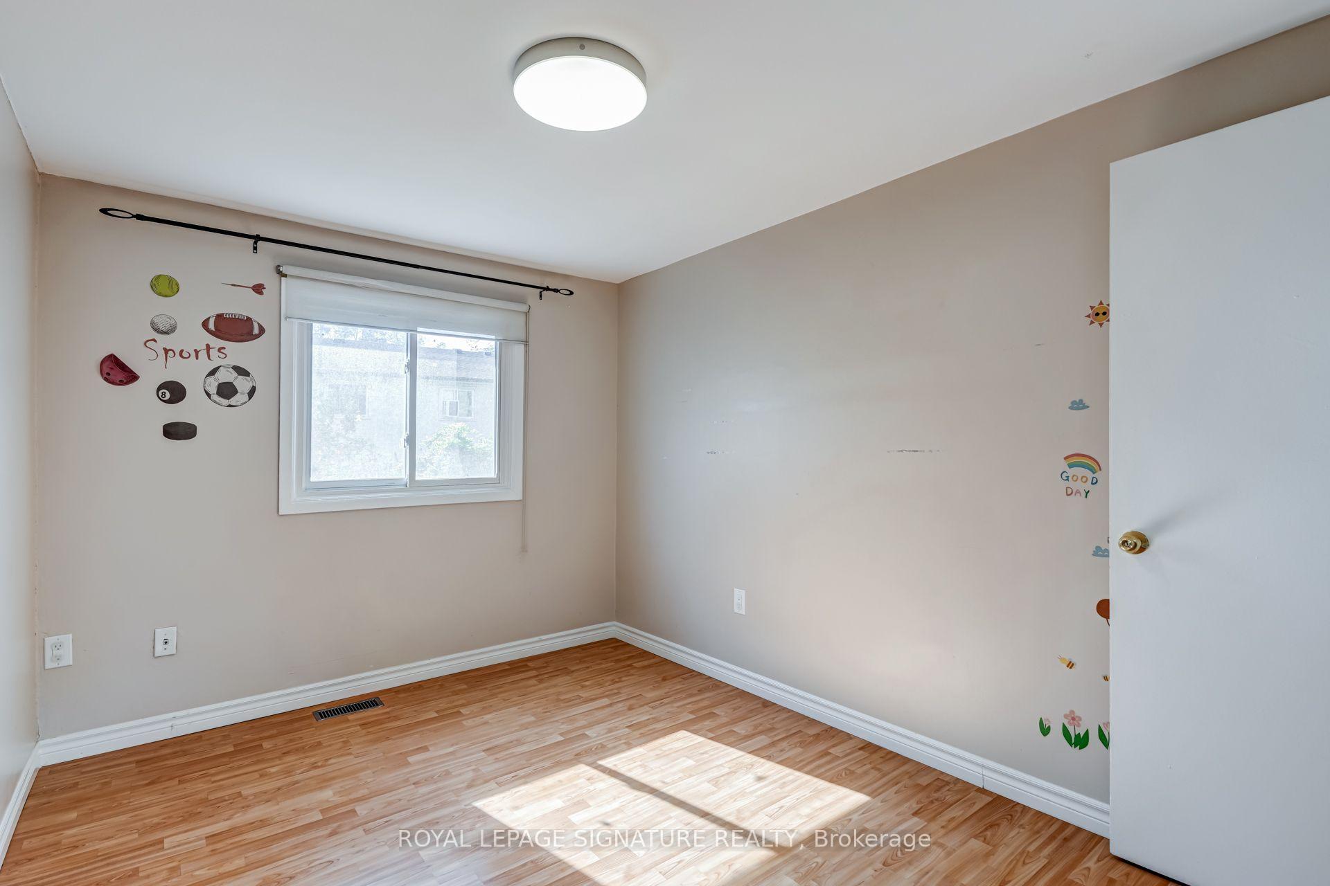 Photo 25 of Unit 14, 2340 Bromsgrove Road, Mississauga, Clarkson — HOMEH
