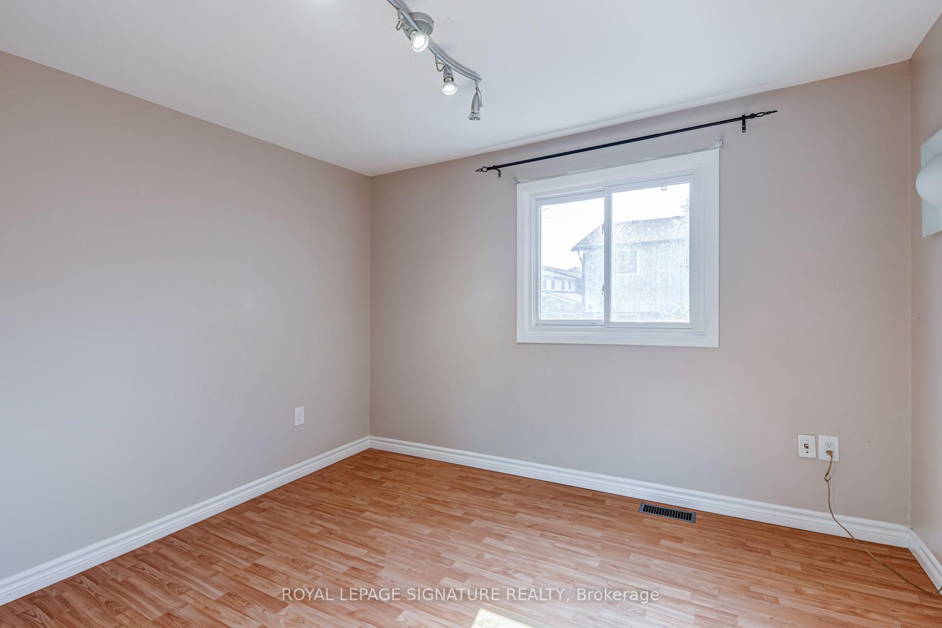Photo 28 of Unit 14, 2340 Bromsgrove Road, Mississauga, Clarkson — HOMEH