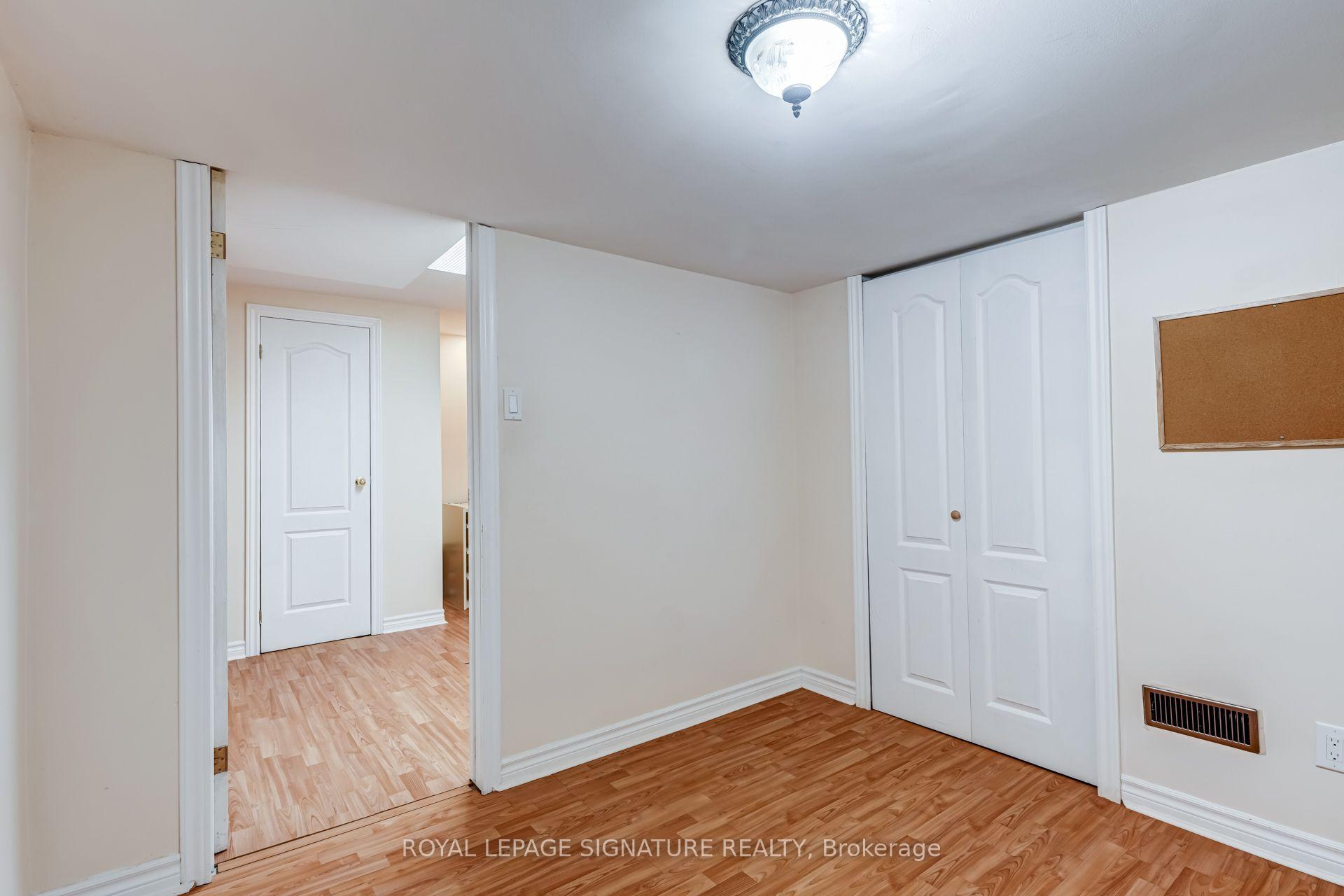 Photo 37 of Unit 14, 2340 Bromsgrove Road, Mississauga, Clarkson — HOMEH
