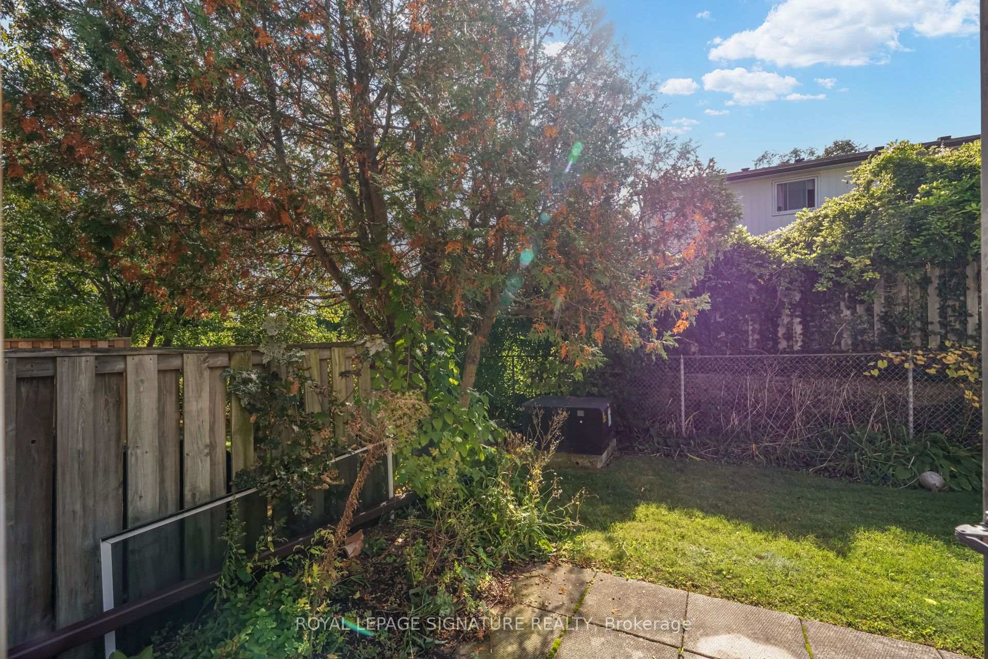 Photo 39 of Unit 14, 2340 Bromsgrove Road, Mississauga, Clarkson — HOMEH