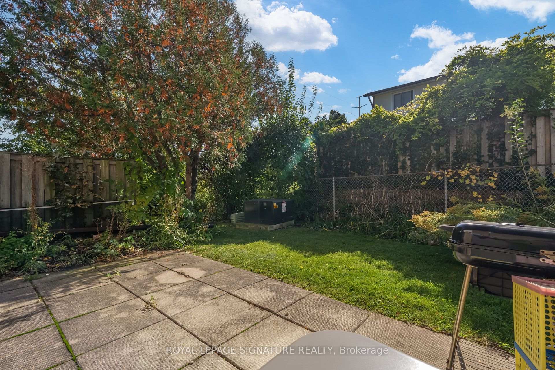 Photo 43 of Unit 14, 2340 Bromsgrove Road, Mississauga, Clarkson — HOMEH