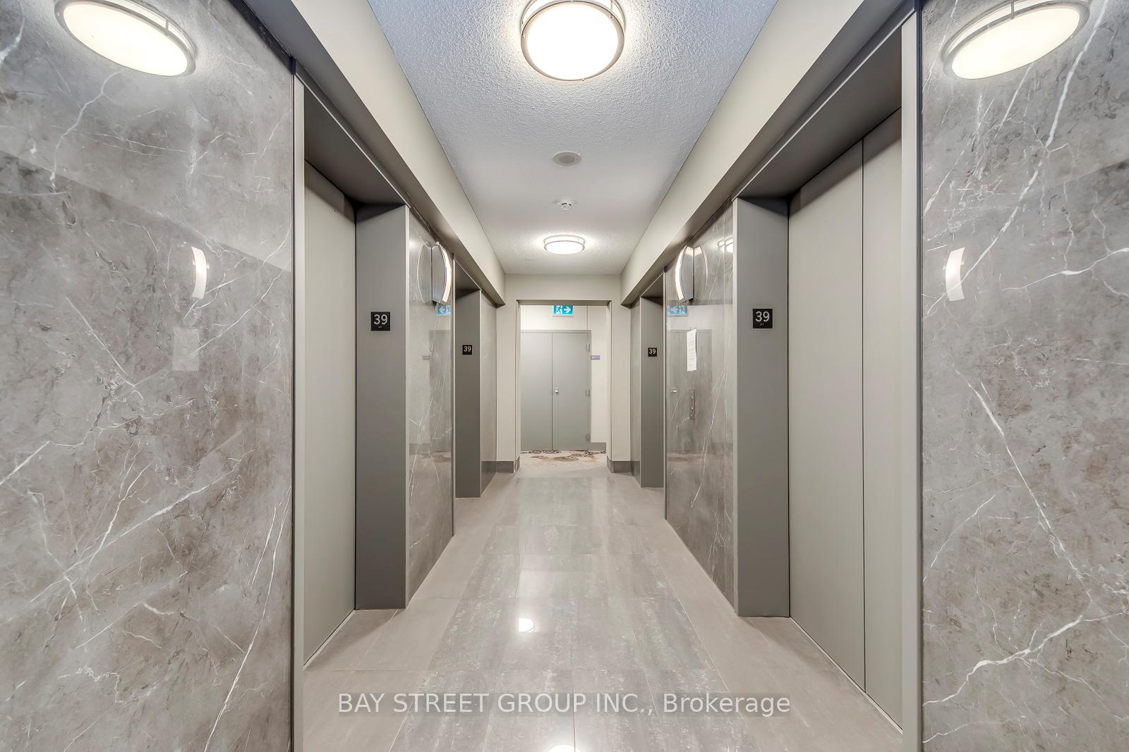 Photo 5 of Unit 3912, 35 Mariner Terrace, Toronto, Waterfront Communities — HOMEH