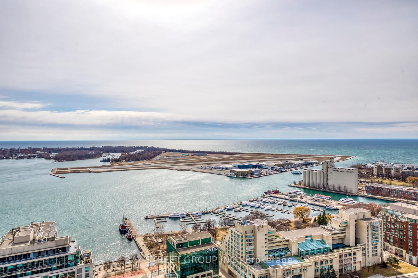Photo 27 of Unit 3912, 35 Mariner Terrace, Toronto, Waterfront Communities — HOMEH