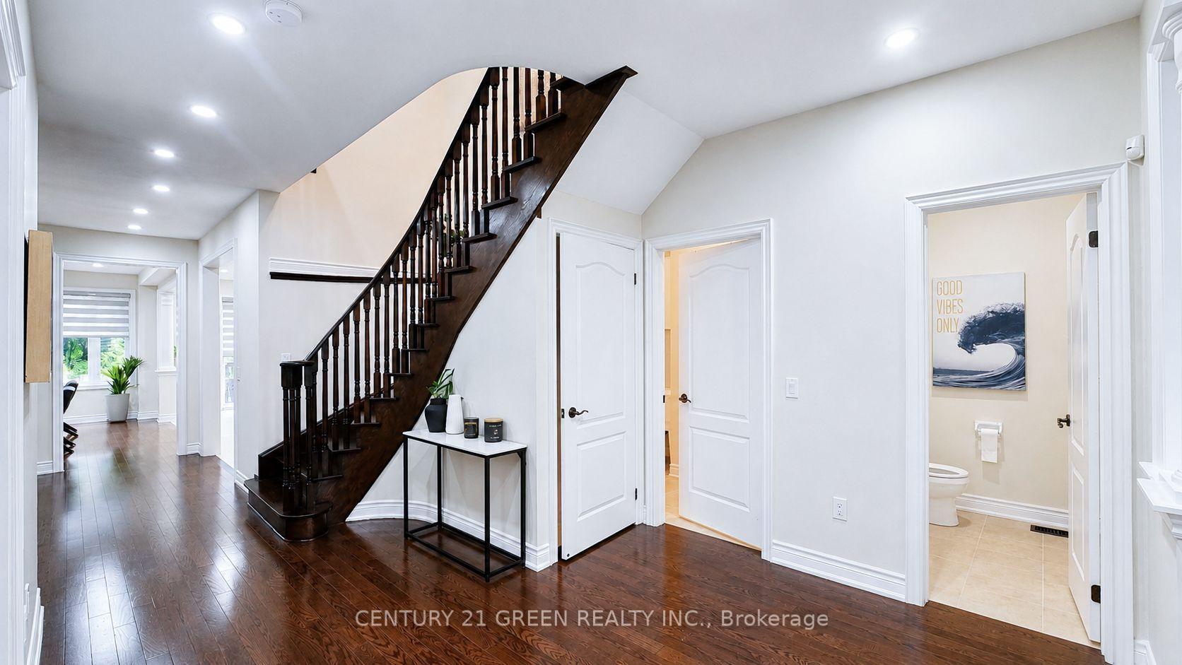 Photo 6 of 61 Magdalan Crescent, Richmond Hill, Jefferson — HOMEH