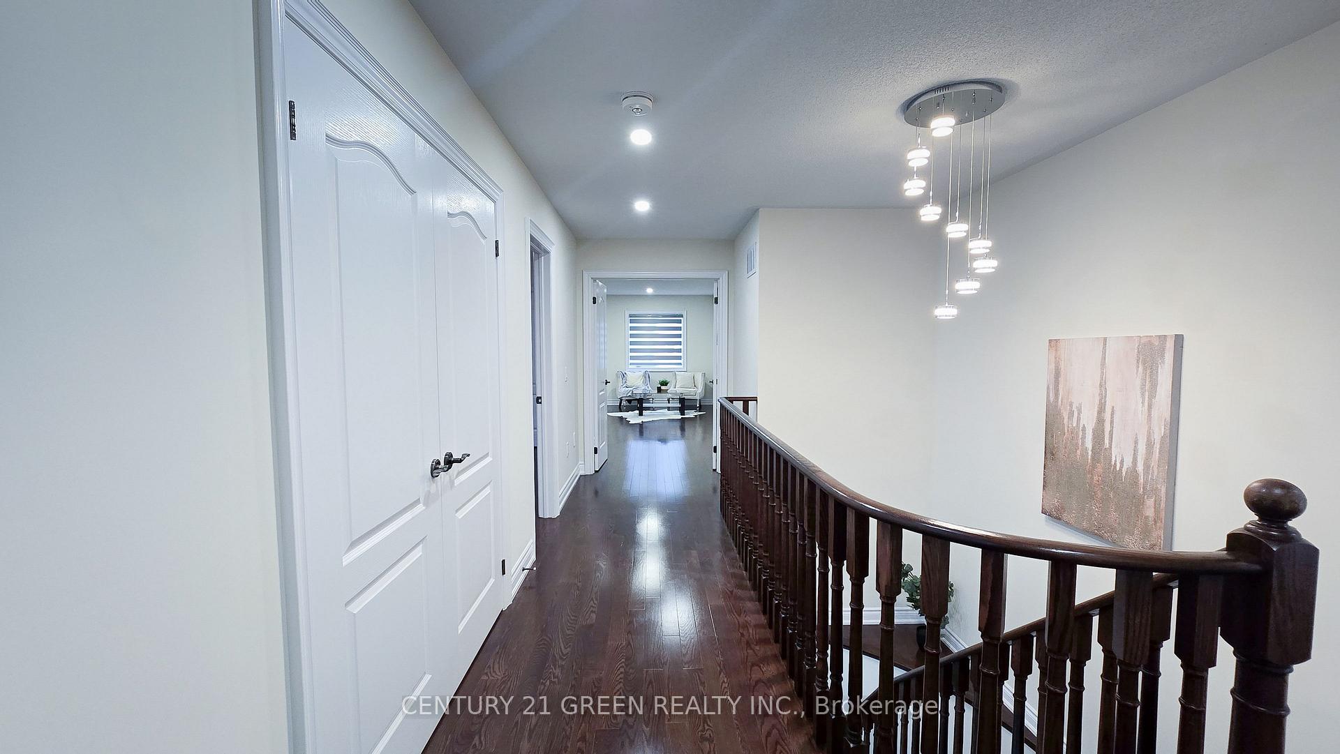 Photo 21 of 61 Magdalan Crescent, Richmond Hill, Jefferson — HOMEH