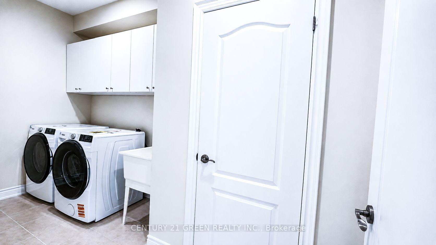Photo 35 of 61 Magdalan Crescent, Richmond Hill, Jefferson — HOMEH