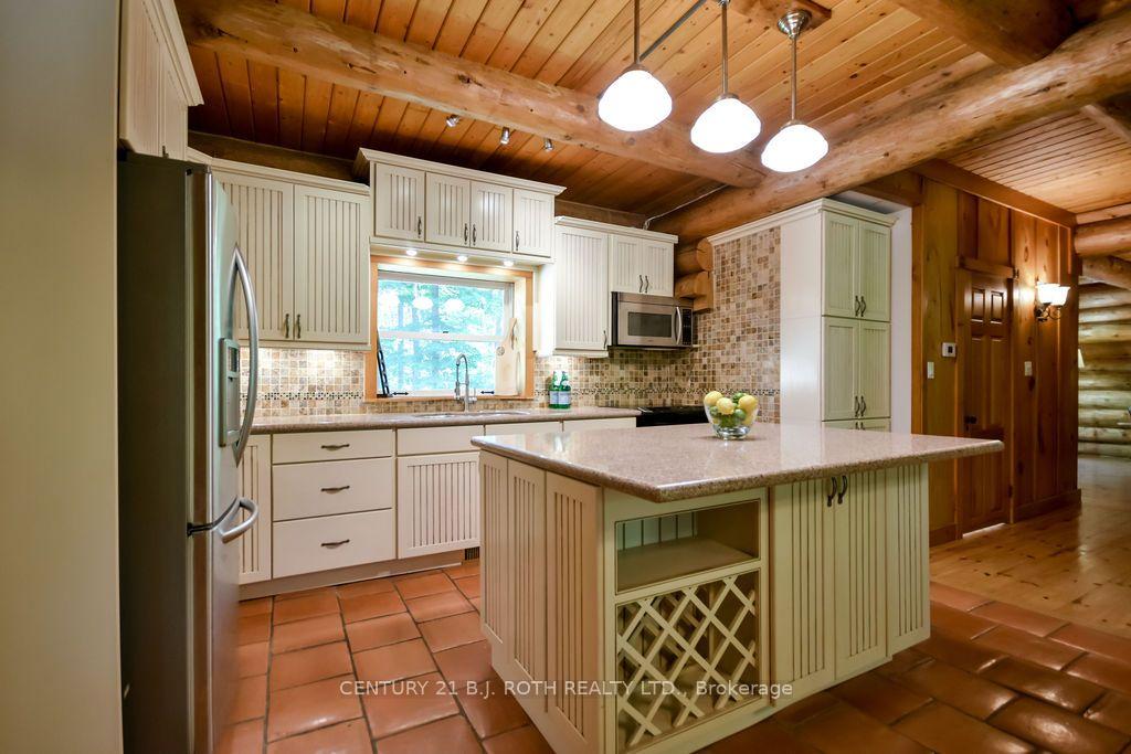 Photo 8 of 5222 6TH Line N, Oro-Medonte, Rural Oro-Medonte — HOMEH