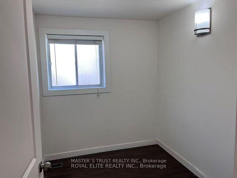 Photo 12 of 89 Finch Avenue E, North York, Willowdale East — HOMEH