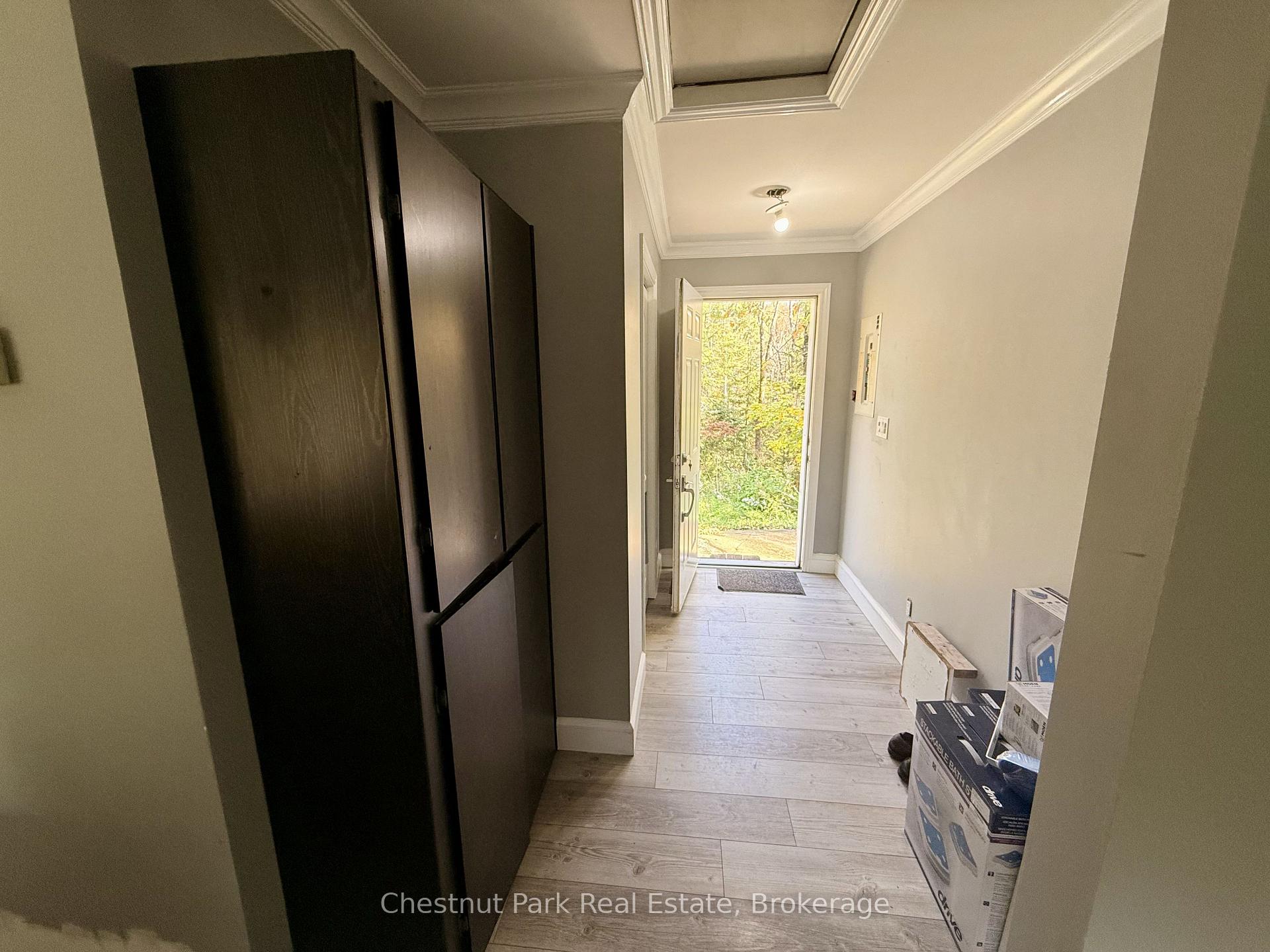 Photo 6 of 1041 Holiday Park Drive, Bracebridge, Macaulay — HOMEH