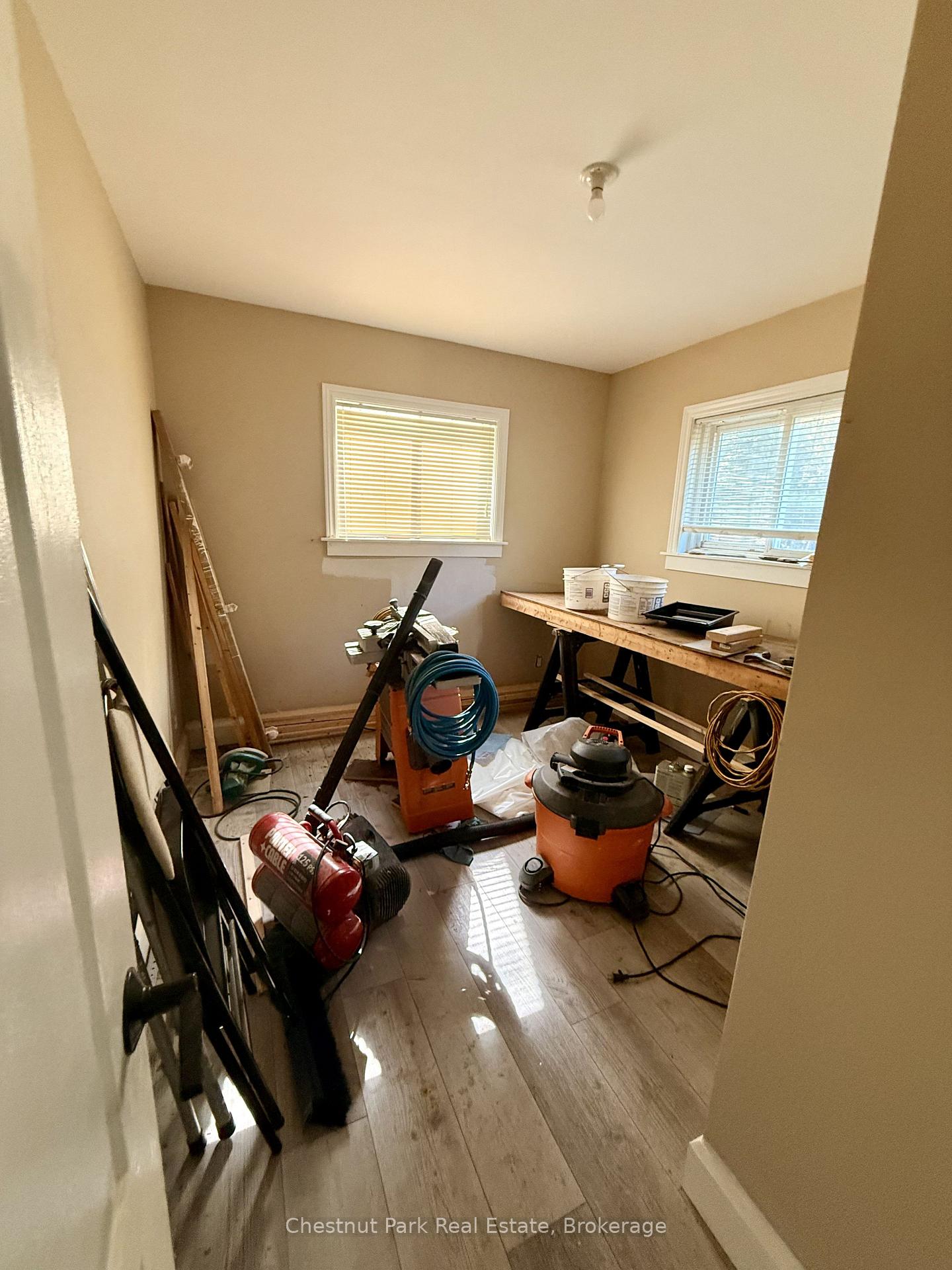 Photo 36 of 1041 Holiday Park Drive, Bracebridge, Macaulay — HOMEH
