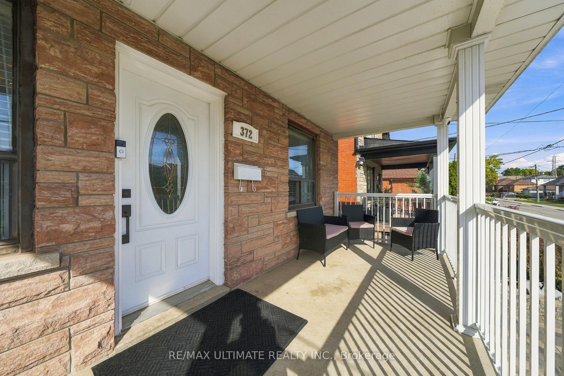 Photo 3 of 372 Blackthorn Avenue, Toronto, Keelesdale-Eglinton West — HOMEH