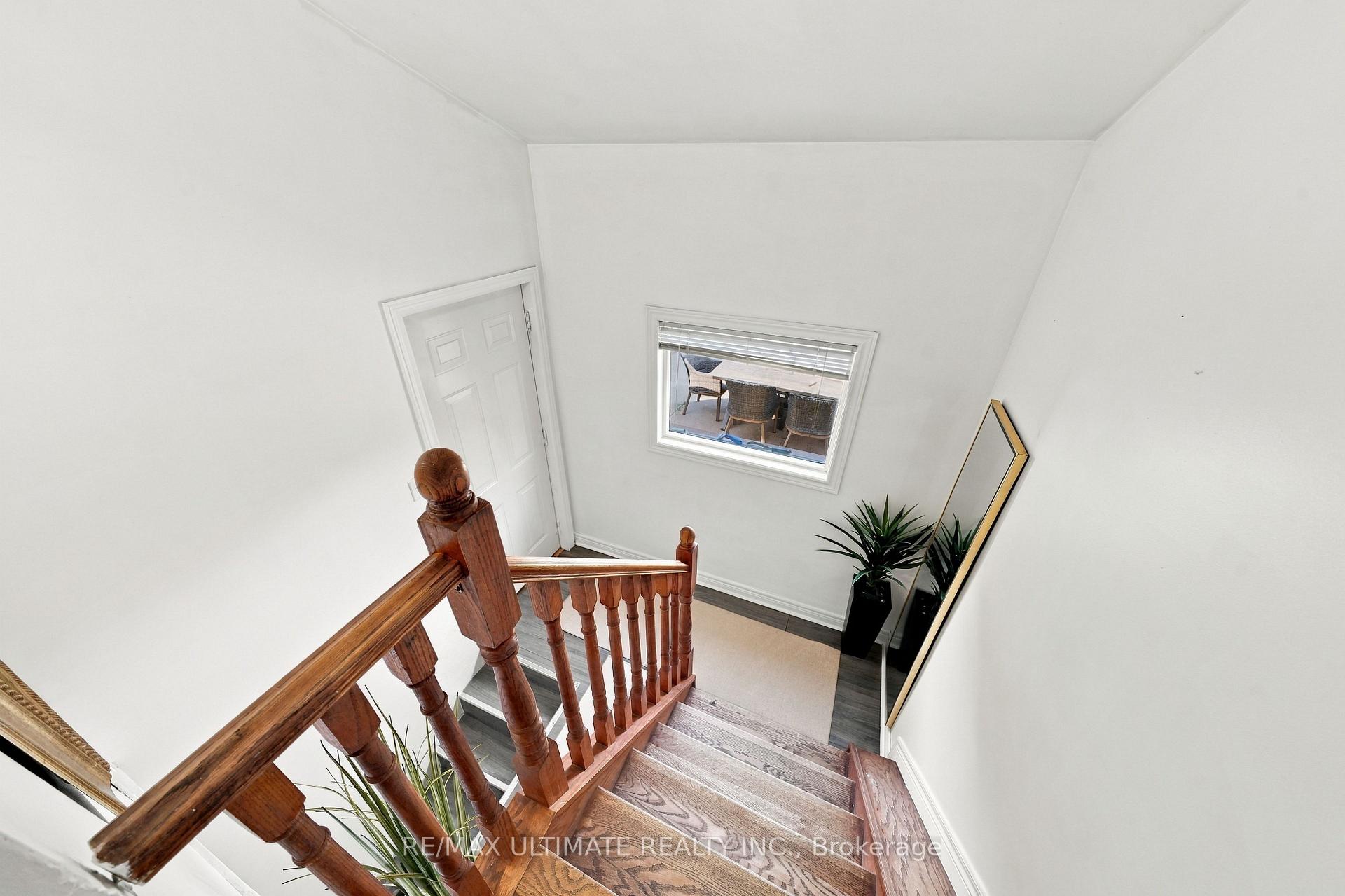 Photo 13 of 372 Blackthorn Avenue, Toronto, Keelesdale-Eglinton West — HOMEH