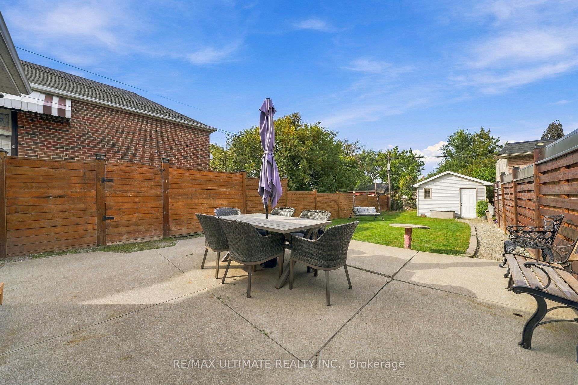 Photo 21 of 372 Blackthorn Avenue, Toronto, Keelesdale-Eglinton West — HOMEH