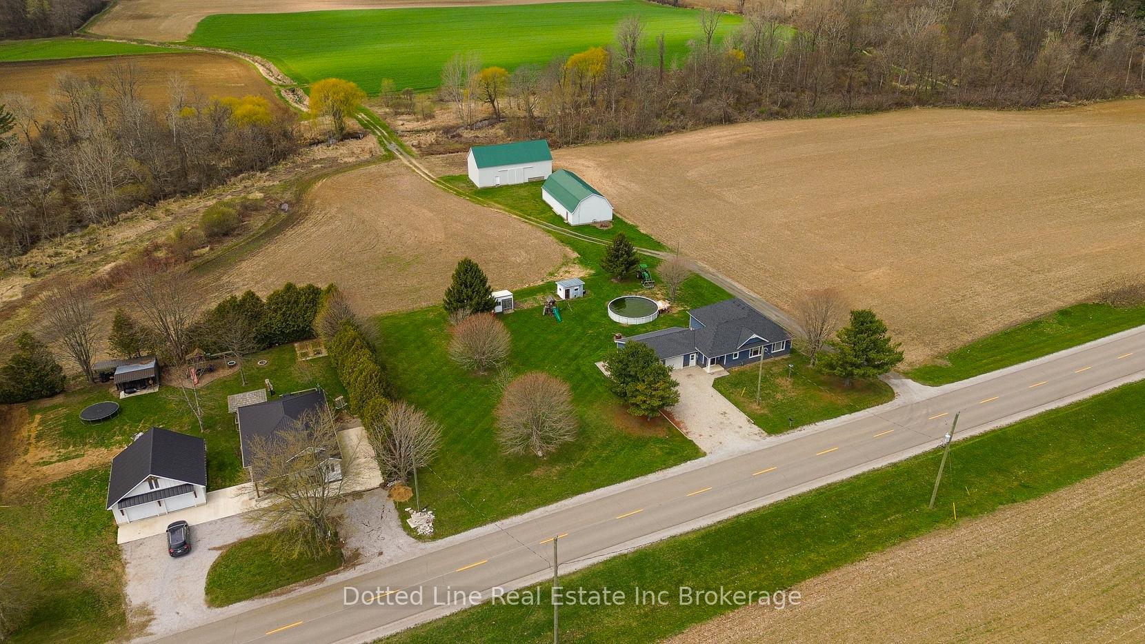 Front of 573 Norfolk County Rd 28 W