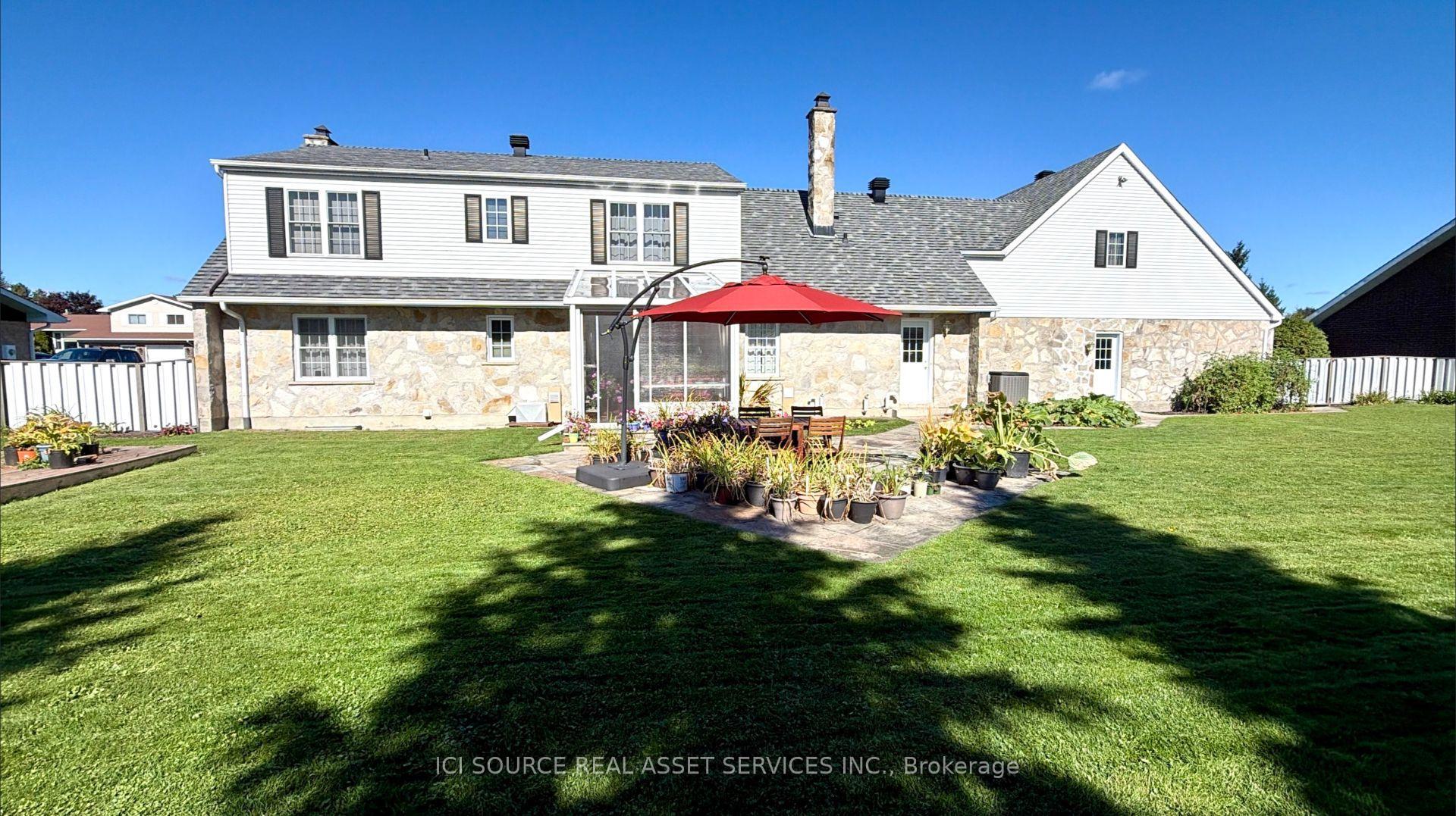 Photo 33 of 1920 Belvedere Crescent, Cornwall, Cornwall — HOMEH