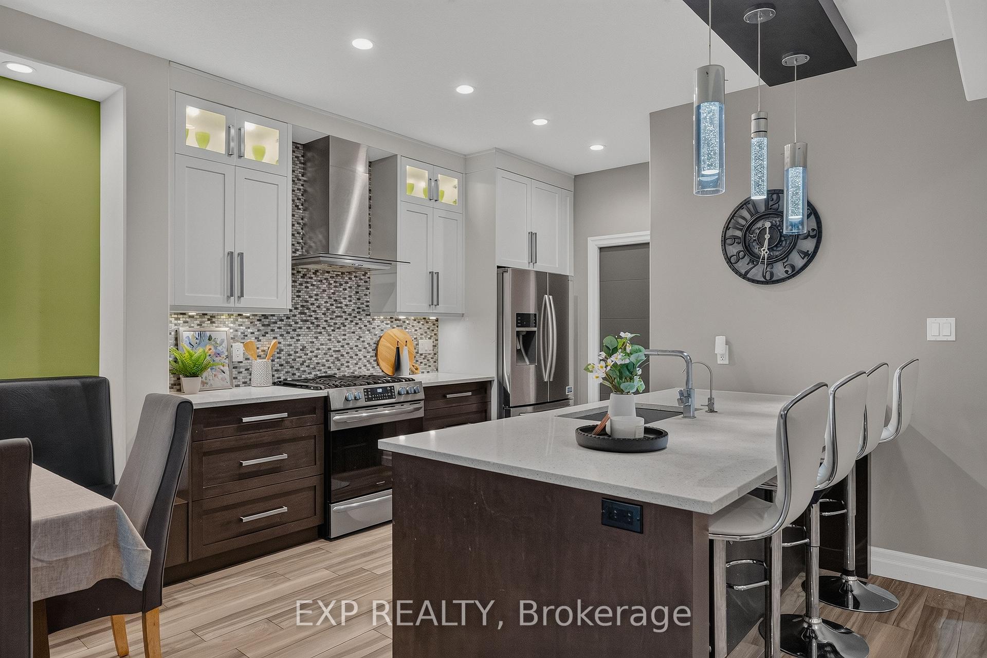 Photo 10 of 268 Birkinshaw Road, Cambridge, Christopher-Champlain — HOMEH