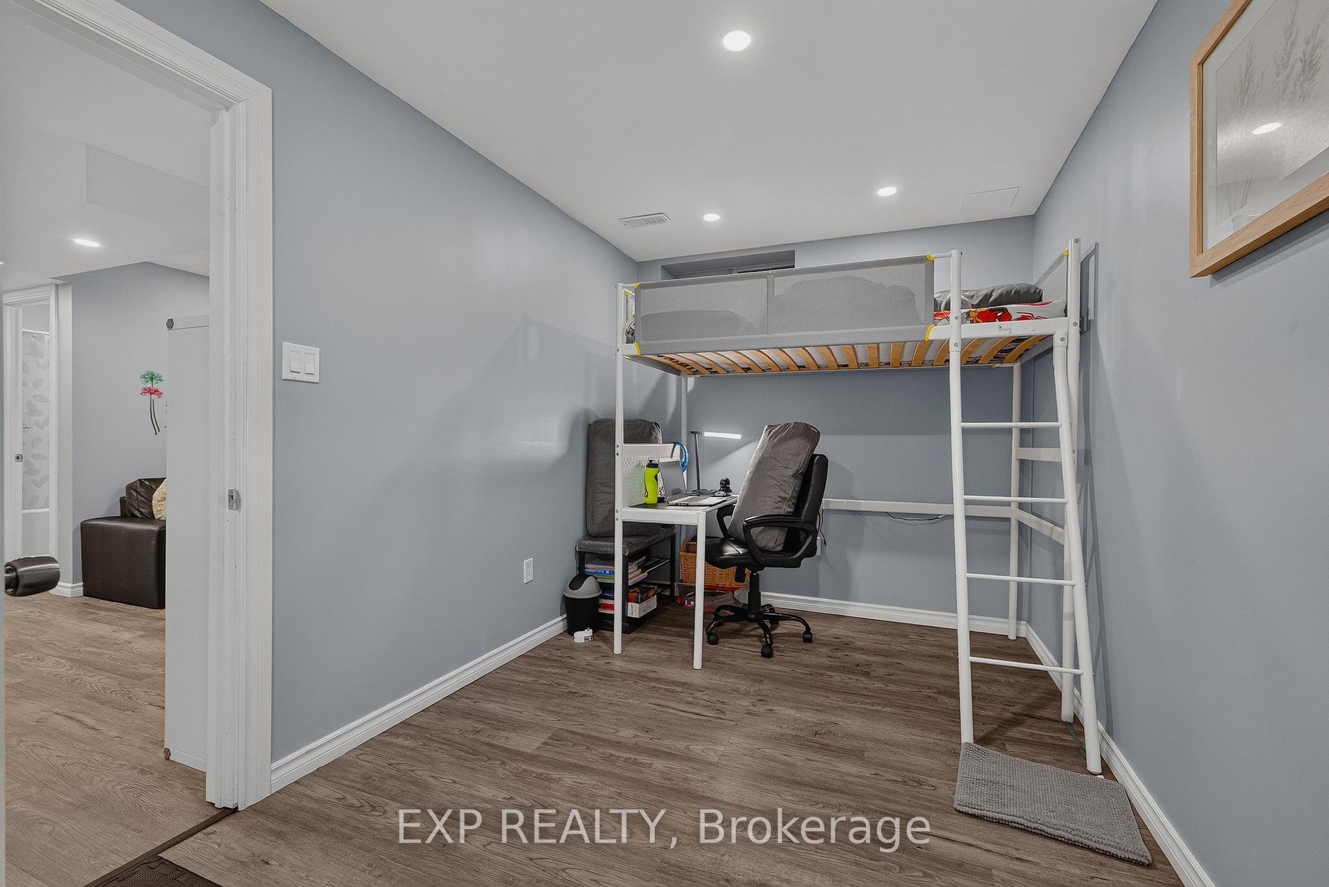Photo 33 of 268 Birkinshaw Road, Cambridge, Christopher-Champlain — HOMEH