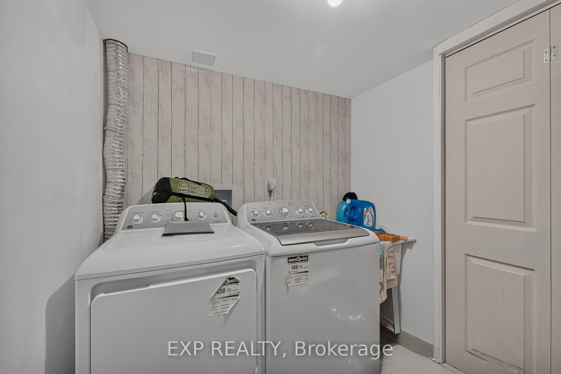 Photo 36 of 268 Birkinshaw Road, Cambridge, Christopher-Champlain — HOMEH