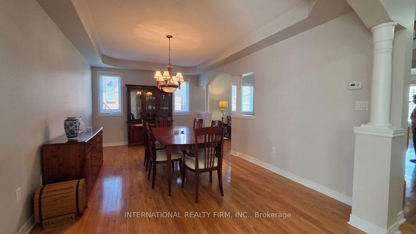 Photo 10 of 30 O'Hara Crescent, Richmond Hill, Jefferson — HOMEH
