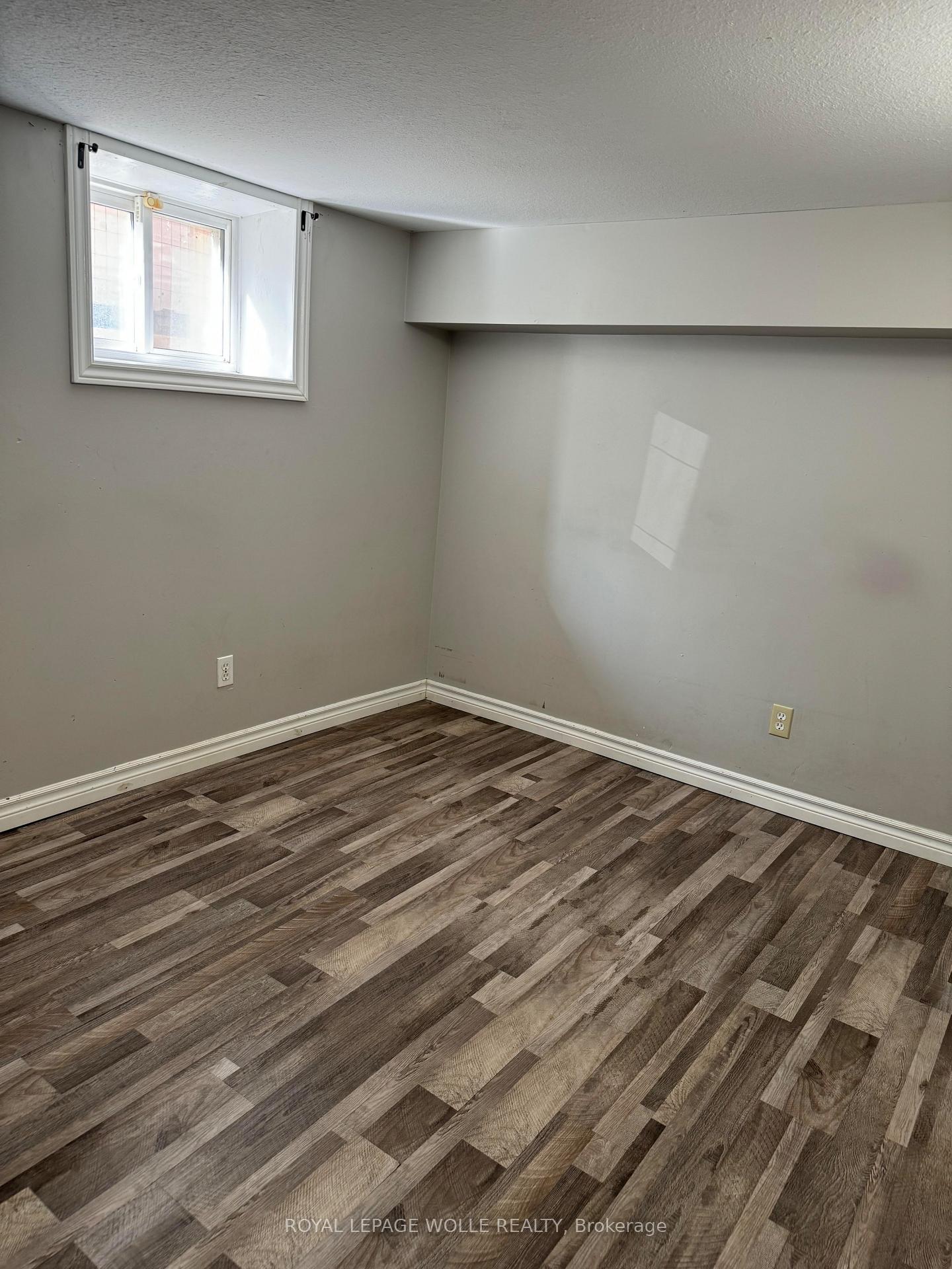 Photo 5 of 77 Cedar Street S, Kitchener — HOMEH