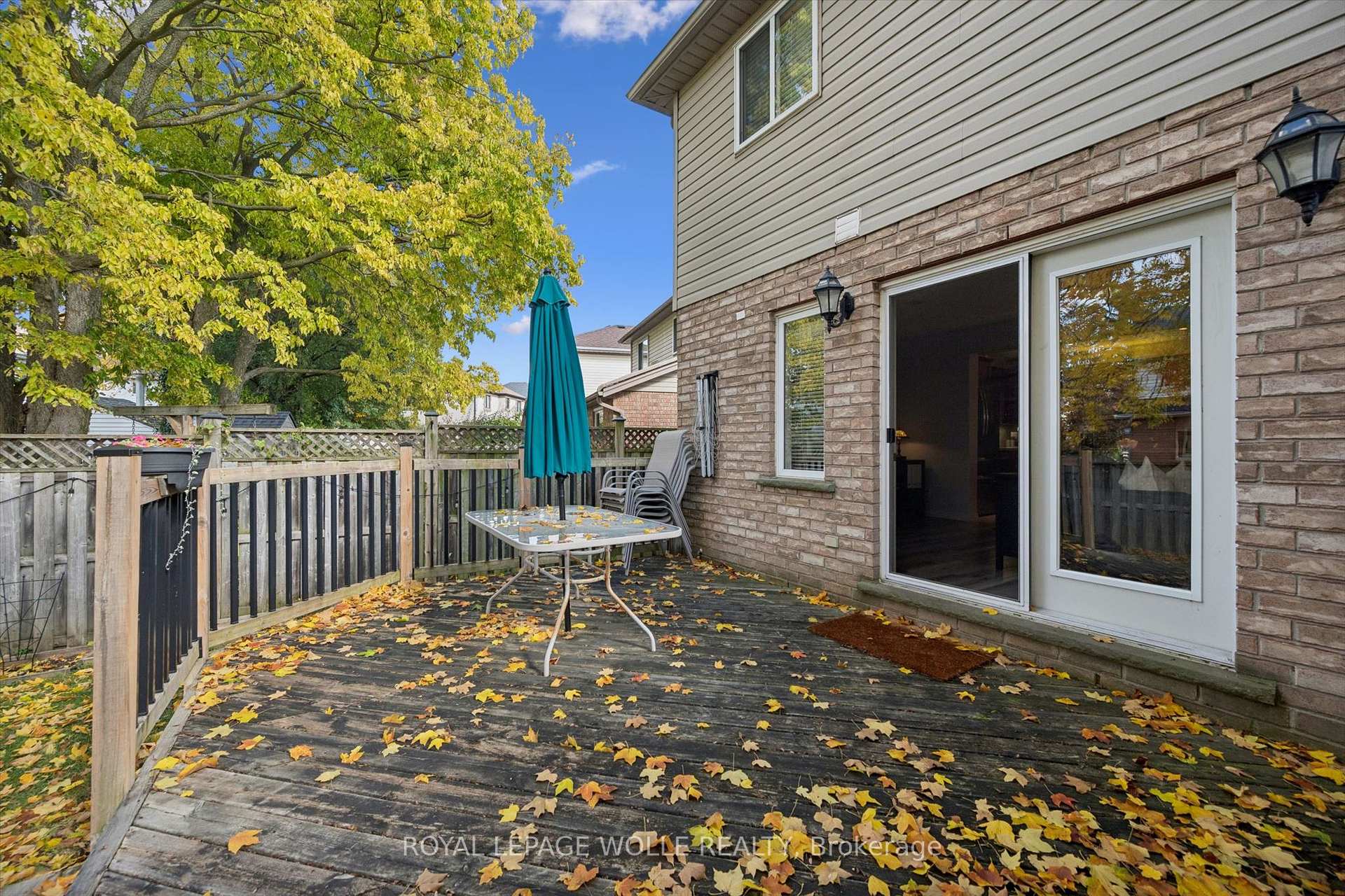 Photo 34 of 70 Inge Court, Kitchener, Bridgeport — HOMEH