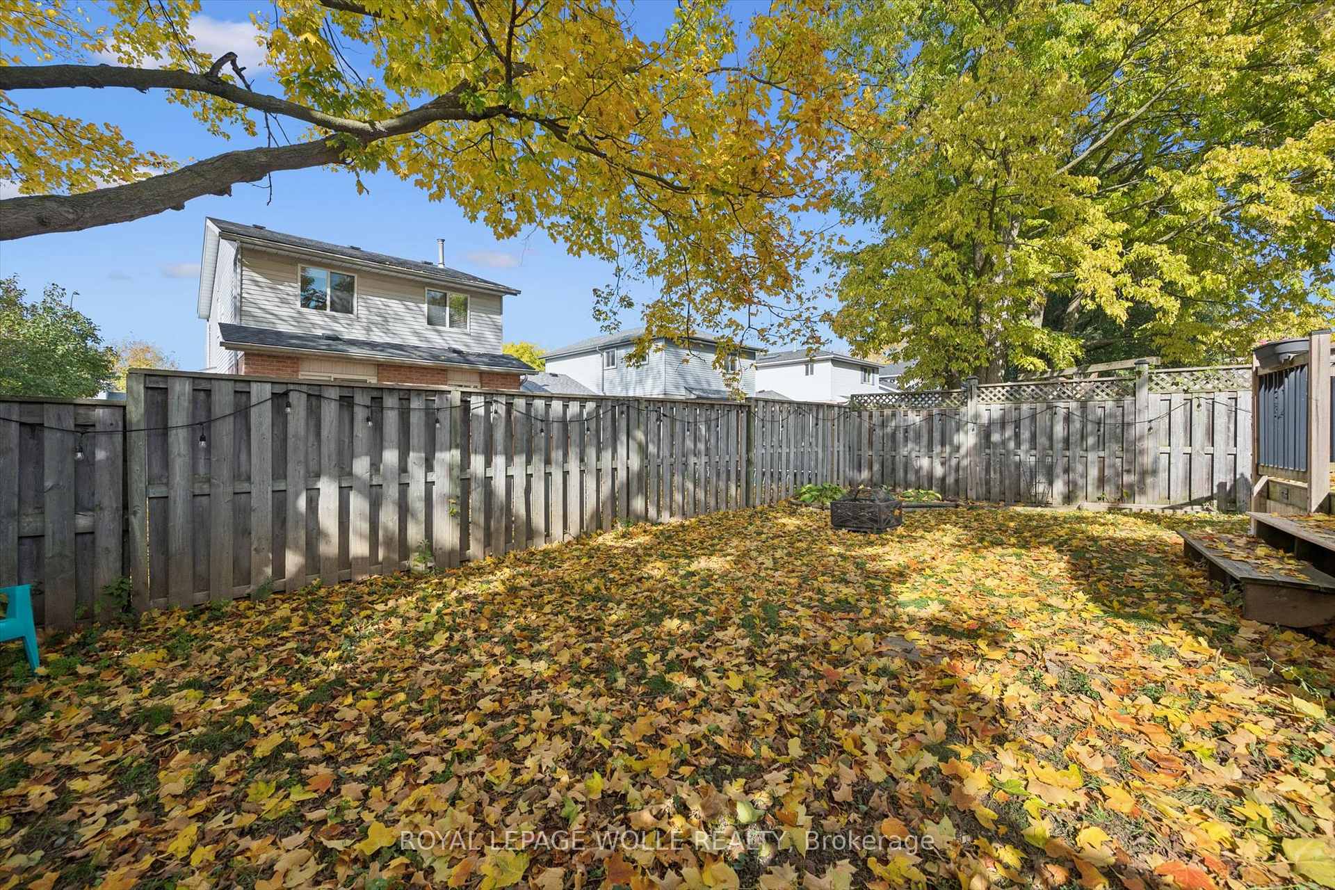 Photo 37 of 70 Inge Court, Kitchener, Bridgeport — HOMEH