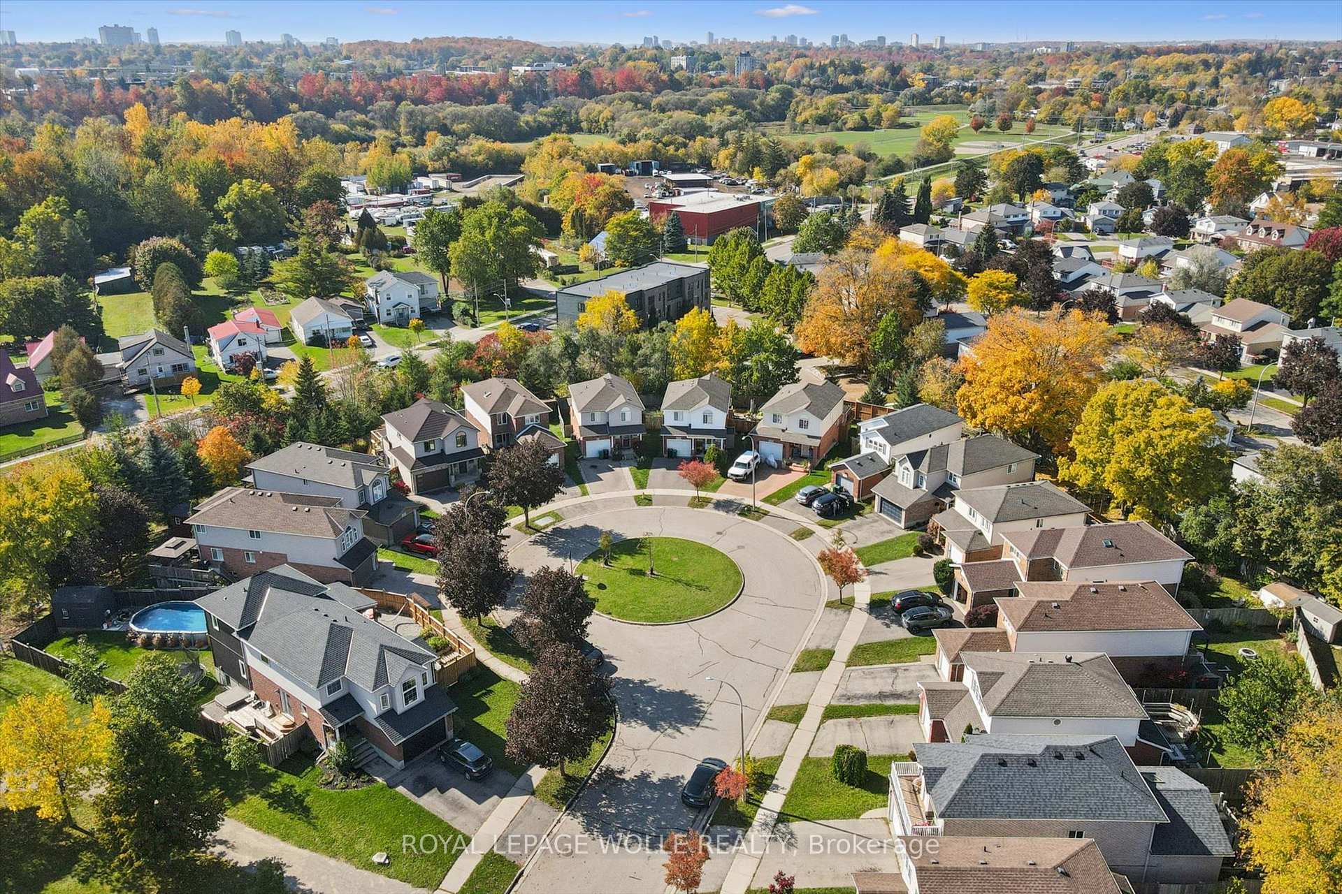 Photo 42 of 70 Inge Court, Kitchener, Bridgeport — HOMEH